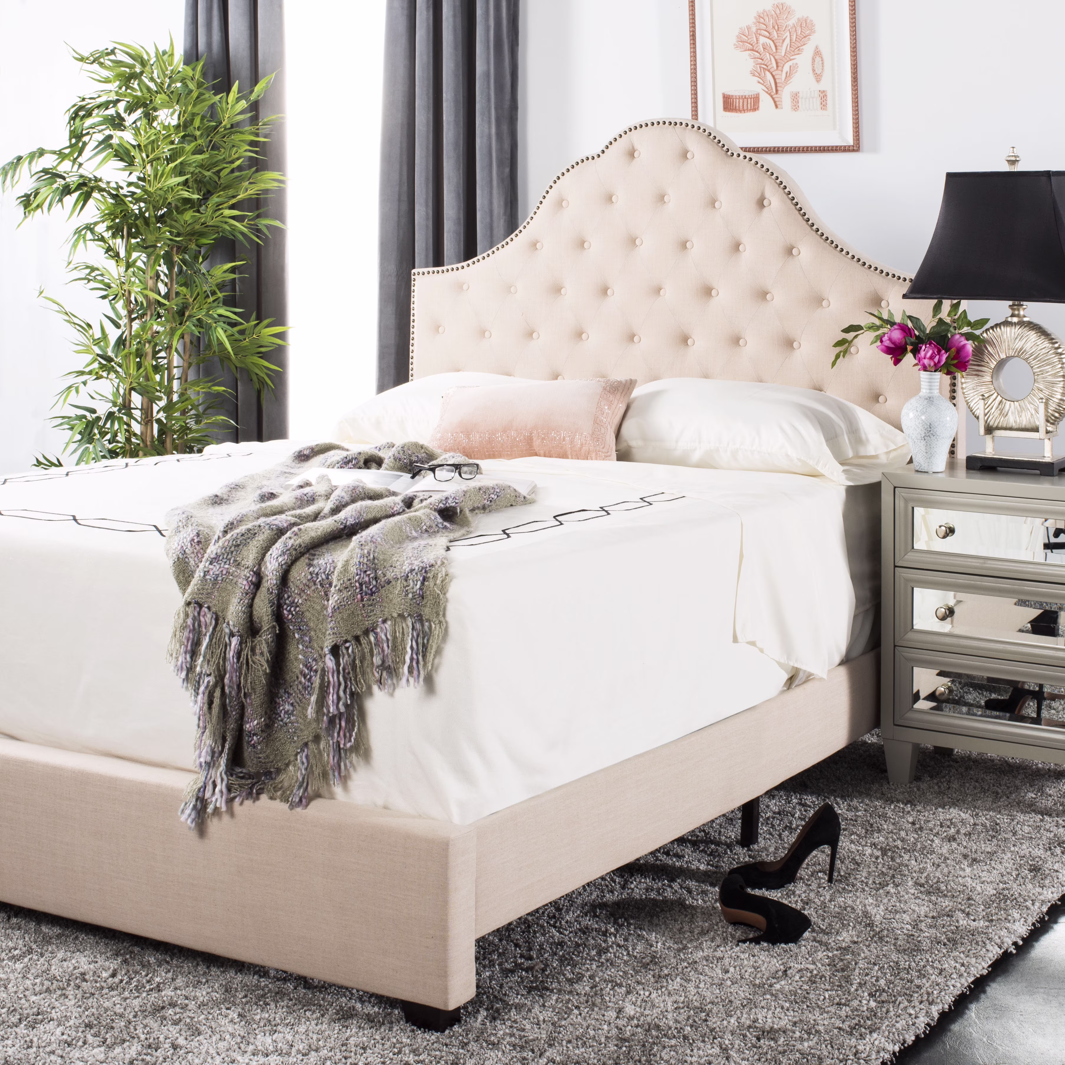 SAFAVIEH Beckham Modern Glam Tufted Headboard with Nail Heads, Queen, Beige