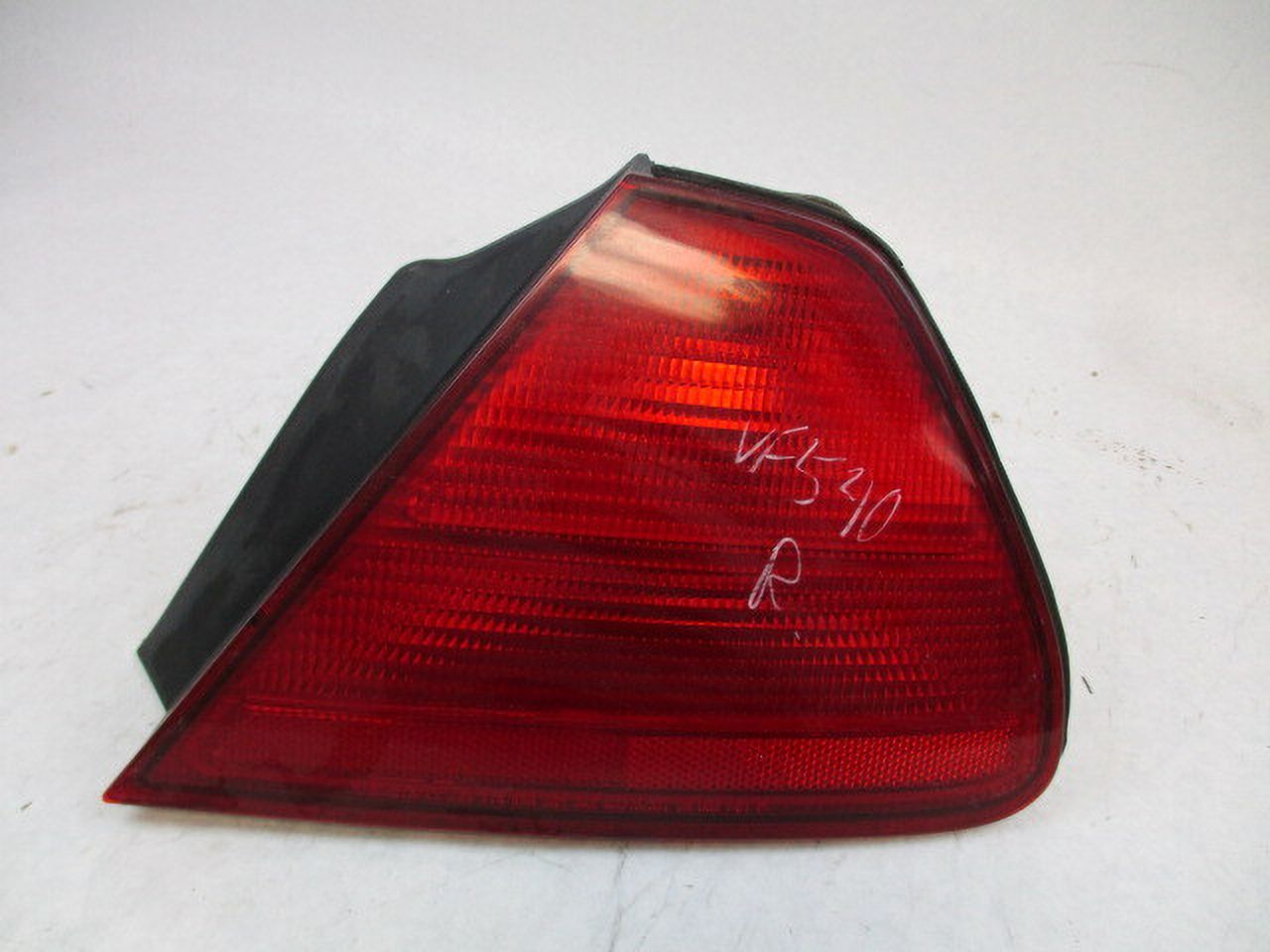Pre-Owned 1998-2002 Honda Accord Coupe Right RH Passenger Quarter Mount Tail Light OEM LKQ (Good)