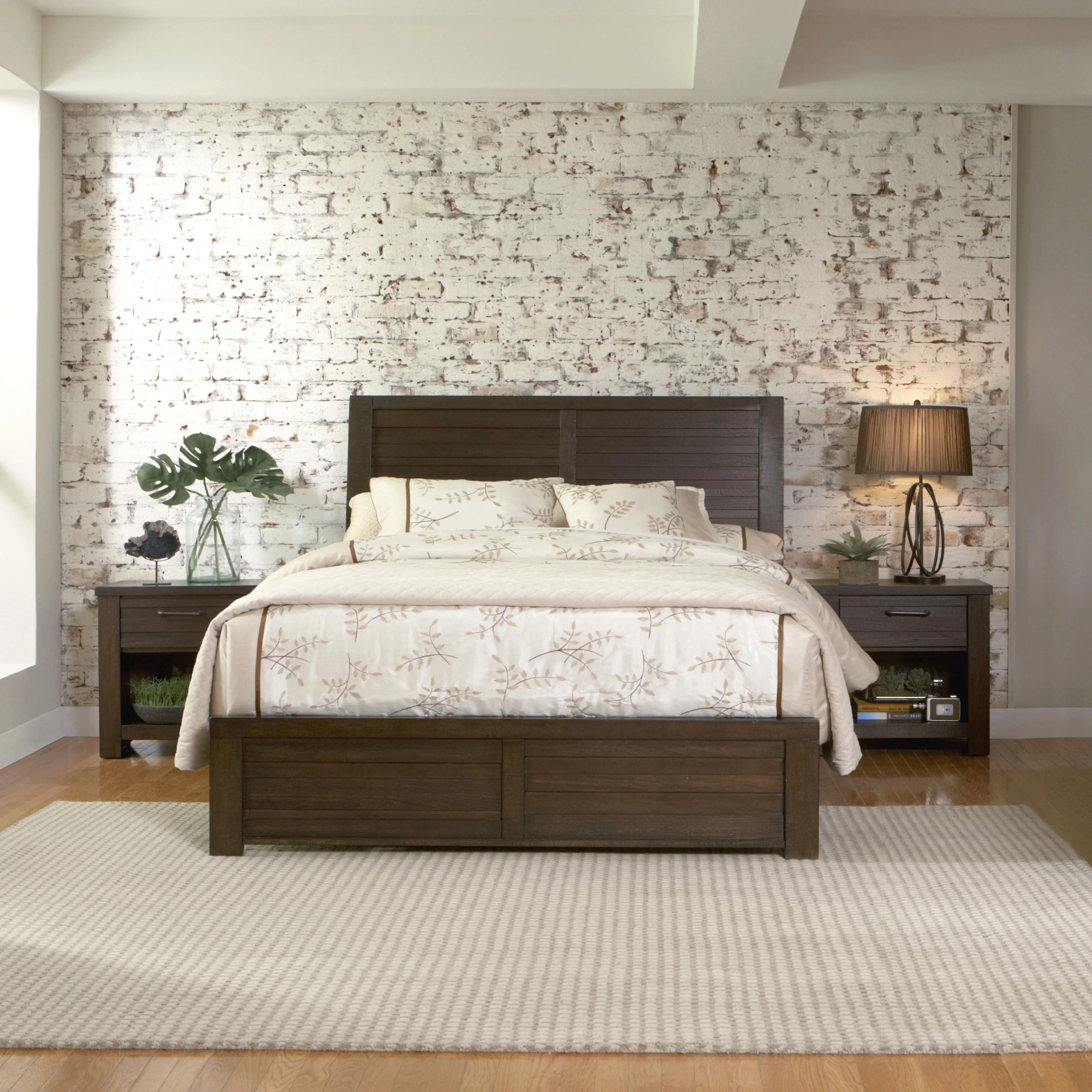 Sedona Transitional Wood Bedroom Set, Panel King Bed with Two Nightstands in Espresso