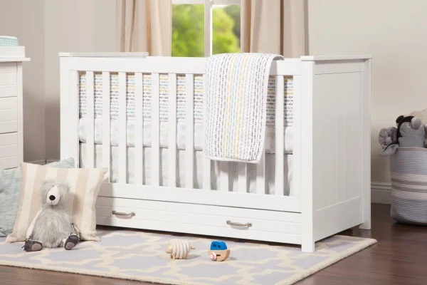 DaVinci Asher 3-in-1 Convertible Crib with Toddler Bed Conversion Kit in White Finish