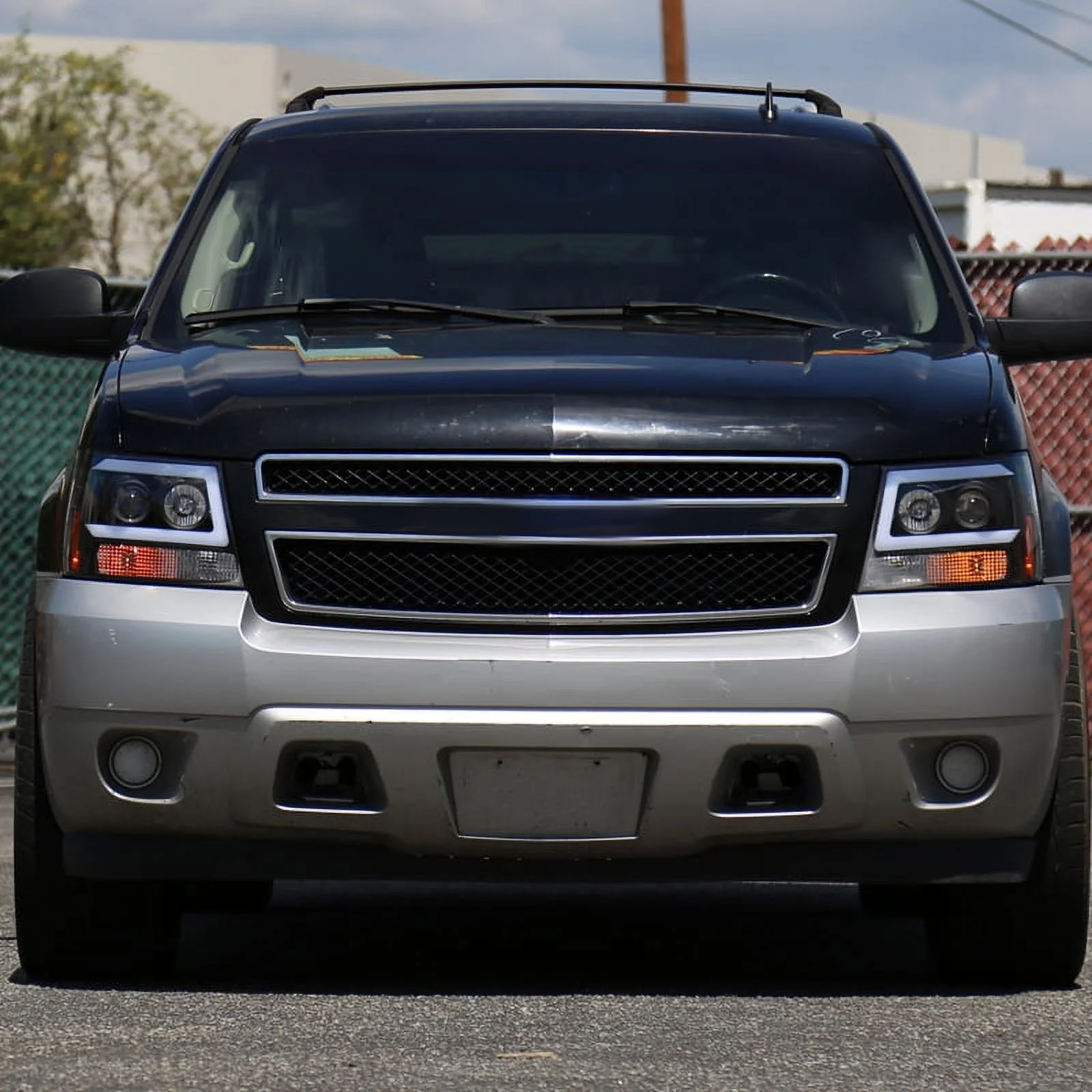 Spec D Tuning 2LHP-AVA07JM-RS C-Bar Black Projector Headlight for 2007-2013 Chevy Avalanche