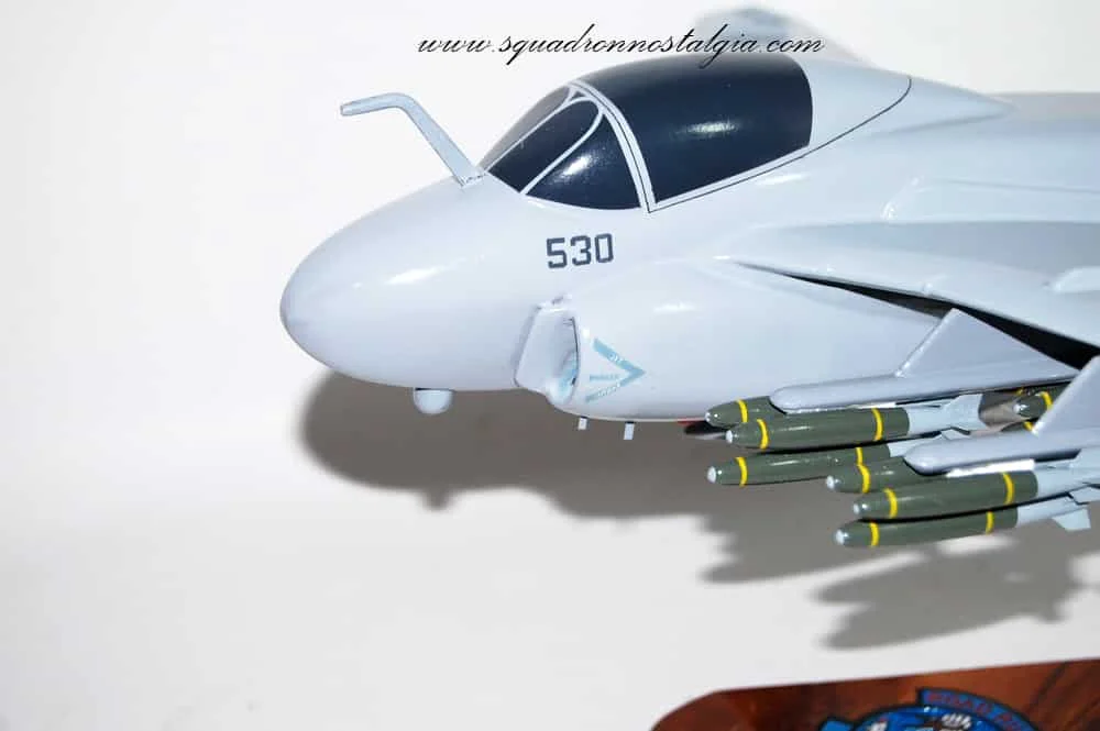 VA-36 Roadrunner A-6e (1990) Intruder Model, 1/36th Scale, Mahogany, Navy