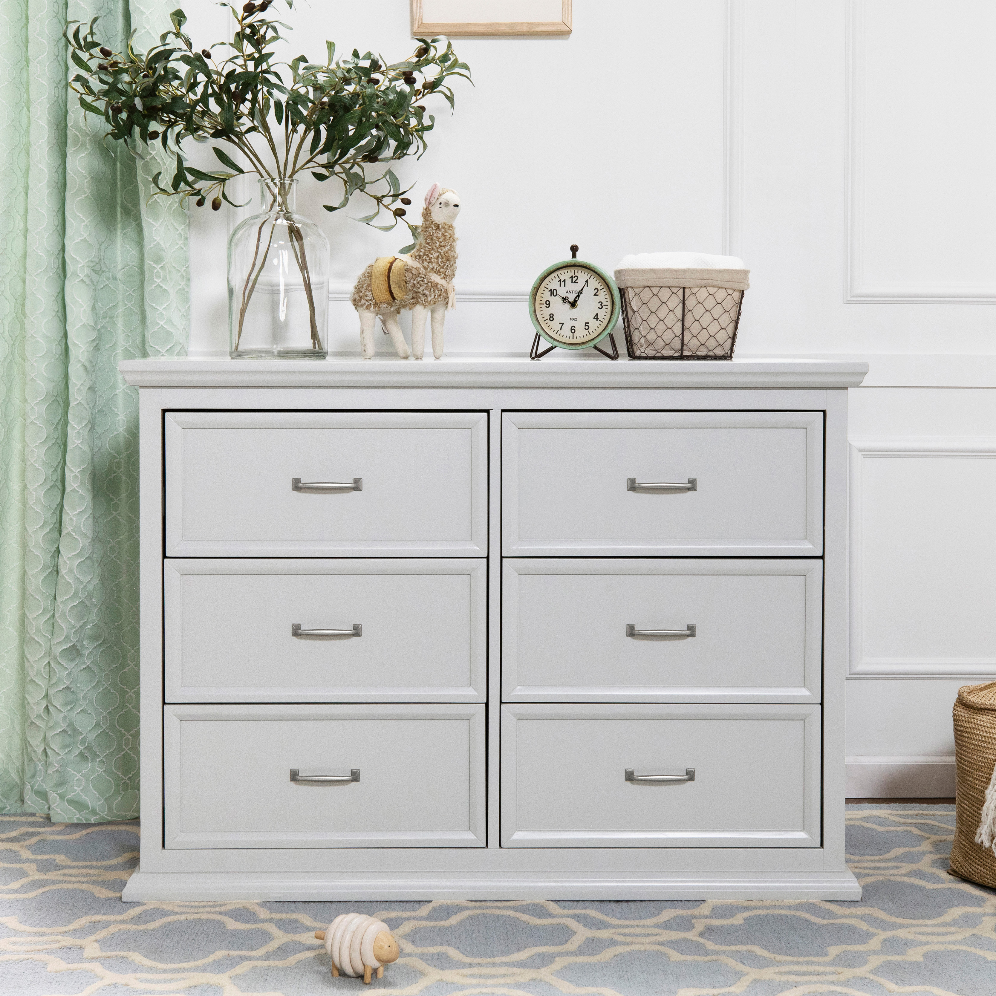 Million Dollar Baby Classic Foothill-Louis 6-Drawer Dresser in Cloud Grey