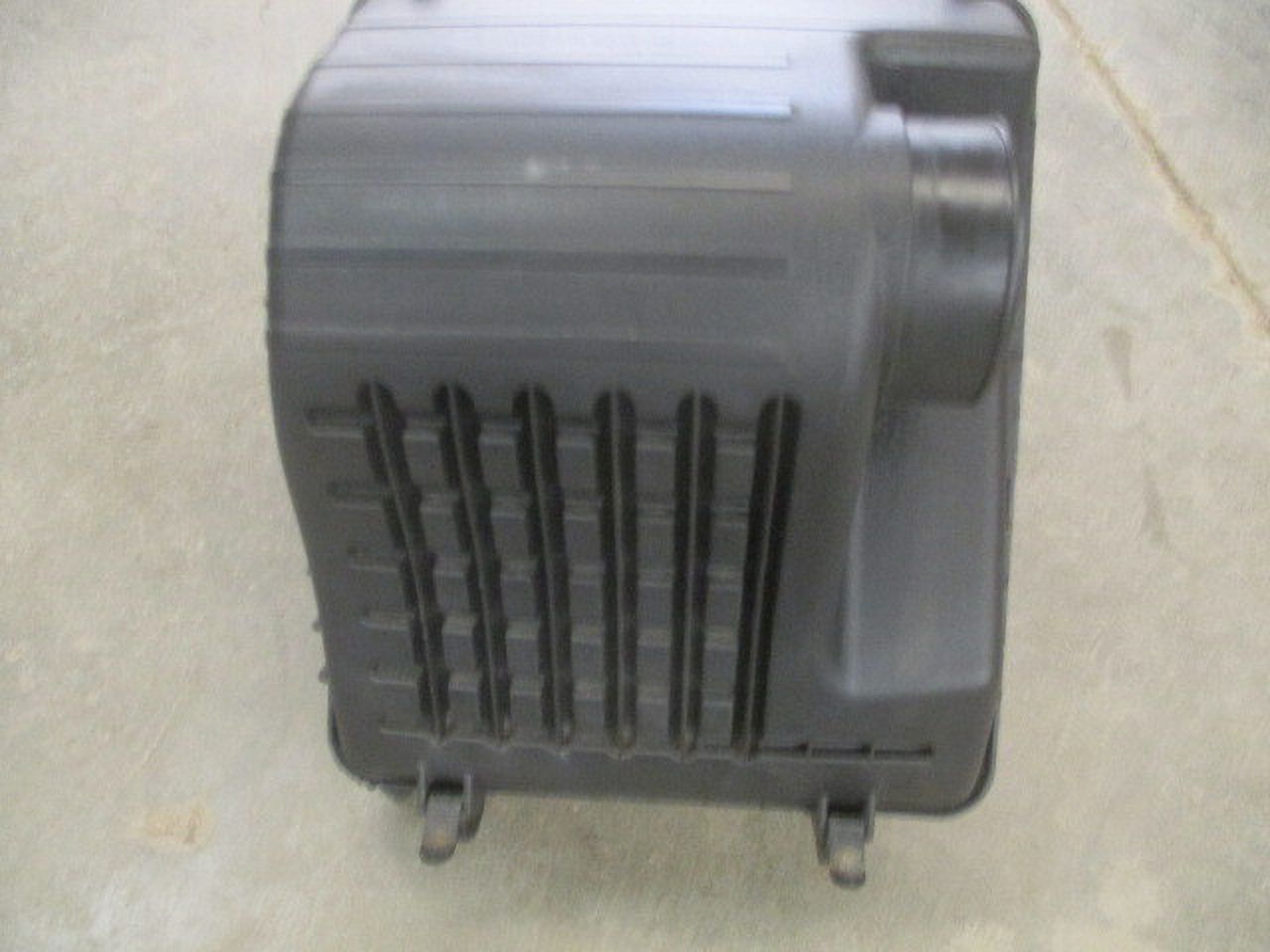 Pre-Owned 11 12 13 14 Hyundai Sonata 2.4L Air Intake Cleaner 81K OEM LKQ (Good)