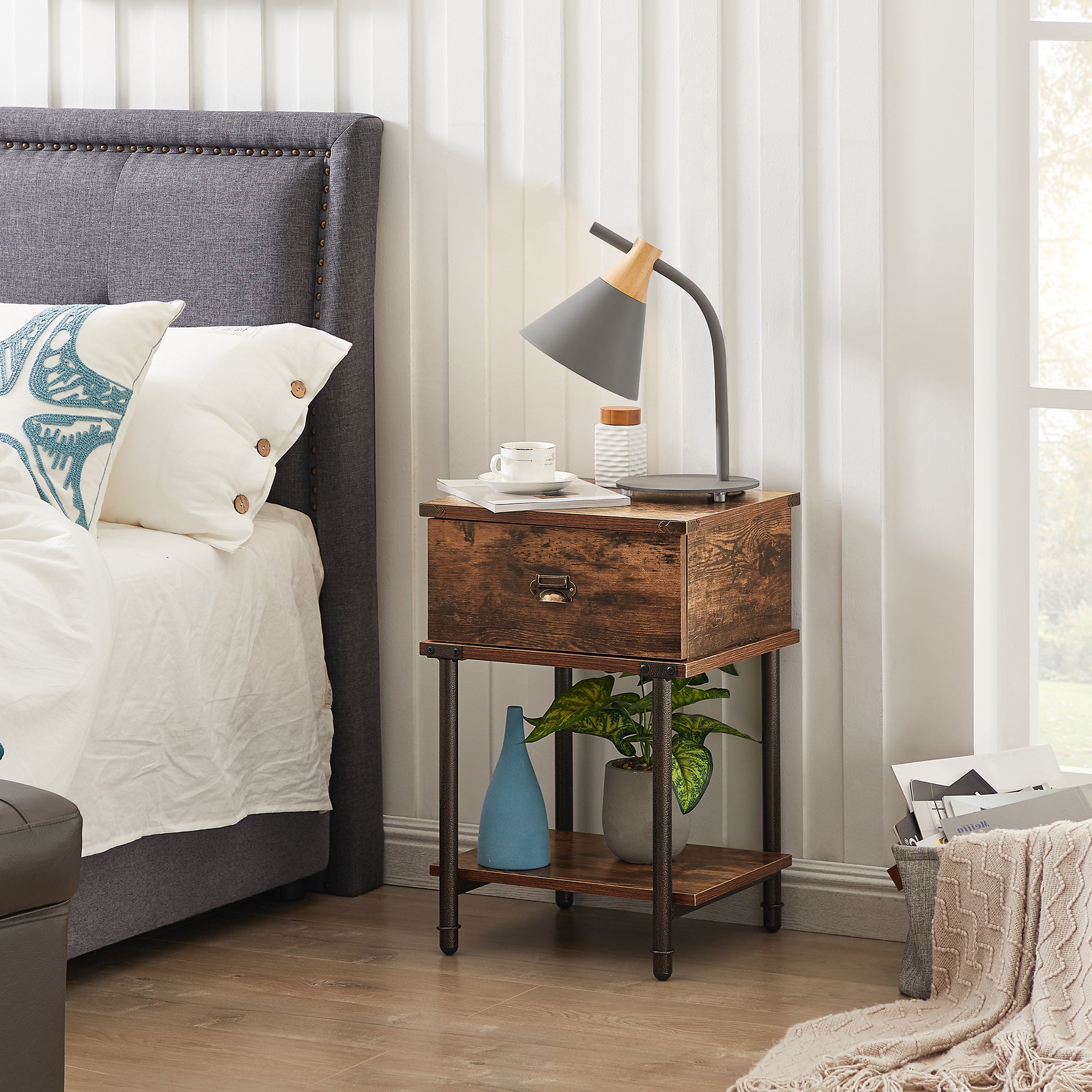 VECELO 4-Piece Bedroom Set Full Bed Frame Nightstands And Desk Set (Set of 4)