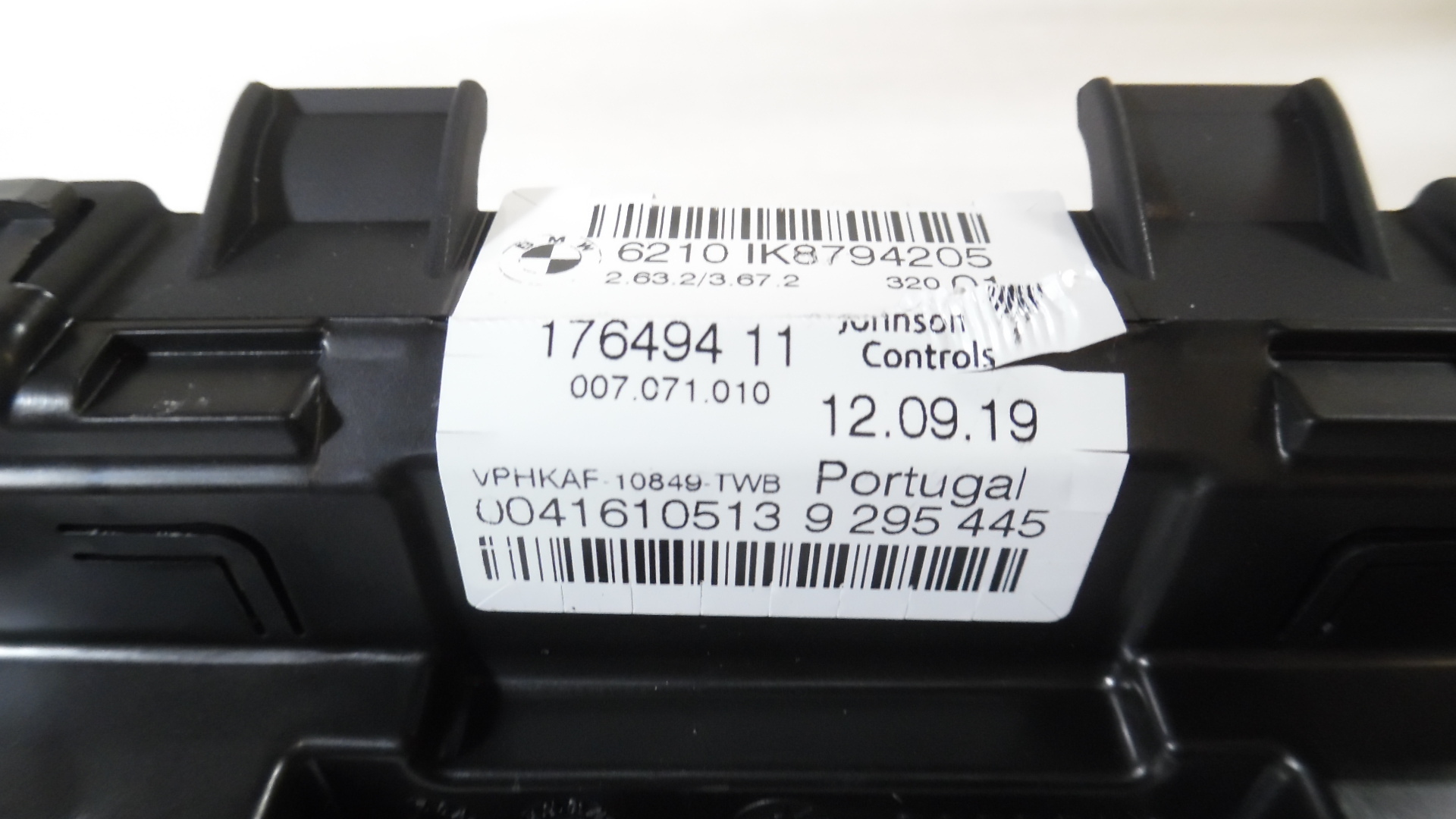 Pre-Owned 2017 2018 2019 BMW X1 Speedometer Speedo Cluster MPH OEM (Good)