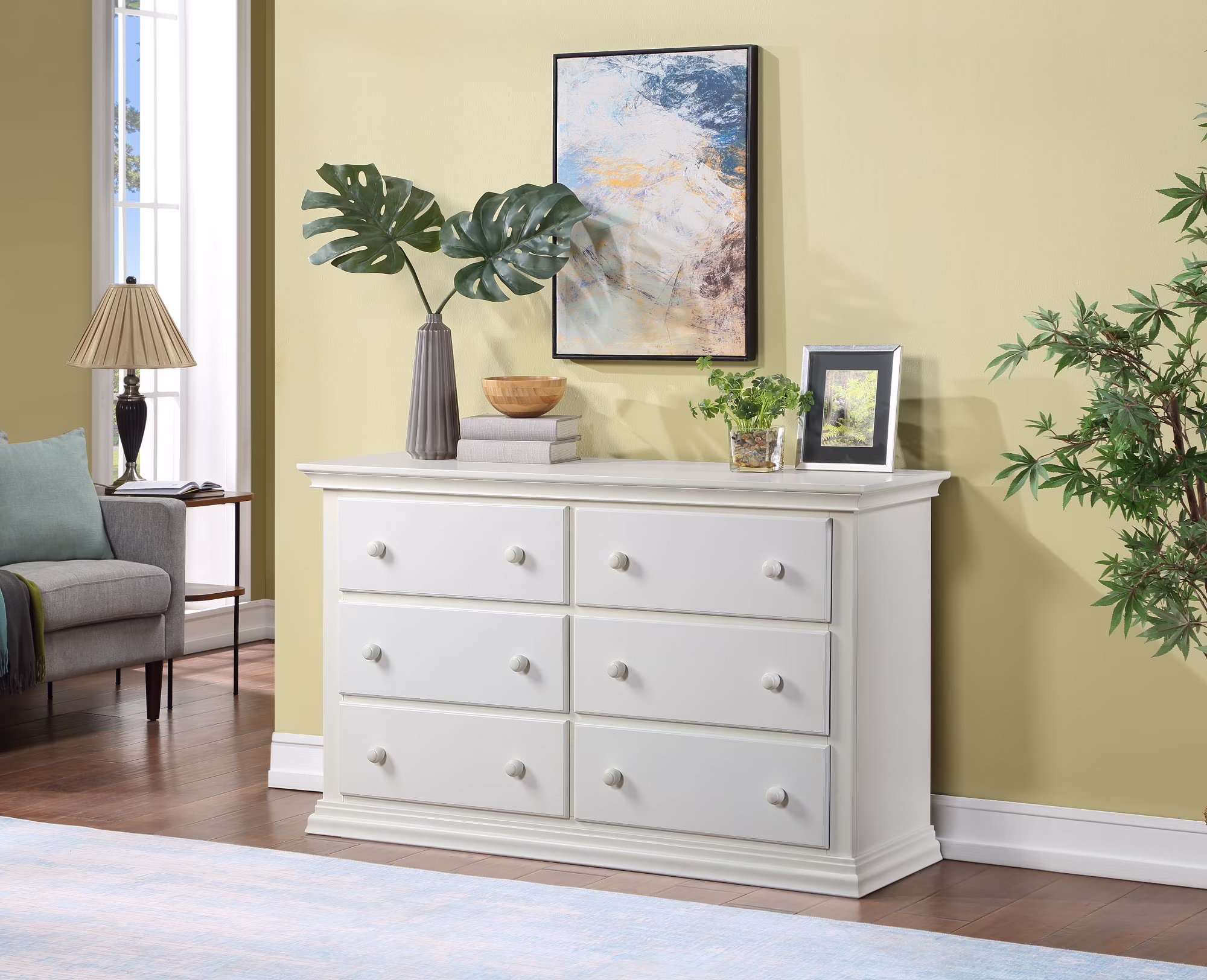Suite Bebe Hayes 6-Drawer Traditional Wood Double Dresser in White