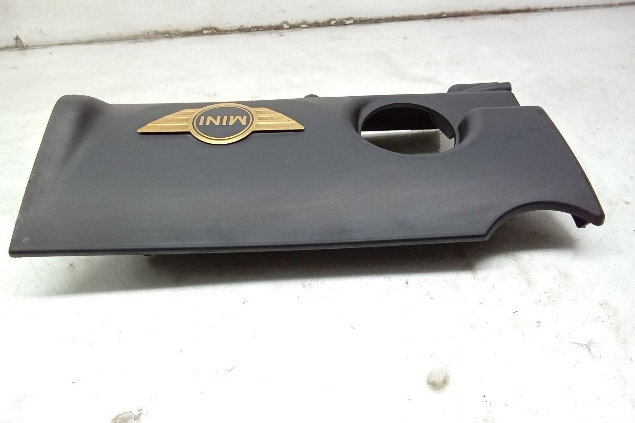 Pre-Owned 14 2014 Mini Cooper Engine Cover 1.6L OEM (Good)