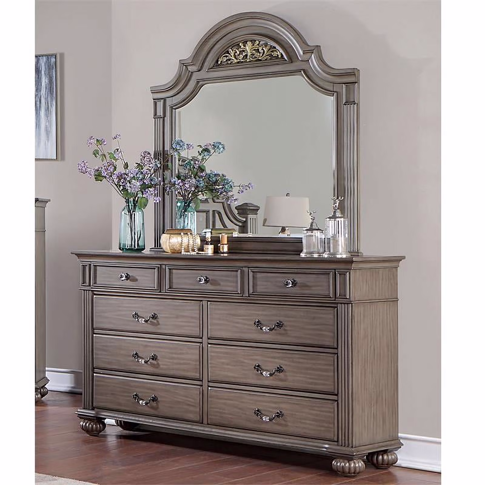 Furniture of America Damos 2-Piece Solid Wood Dresser and Mirror in Gray