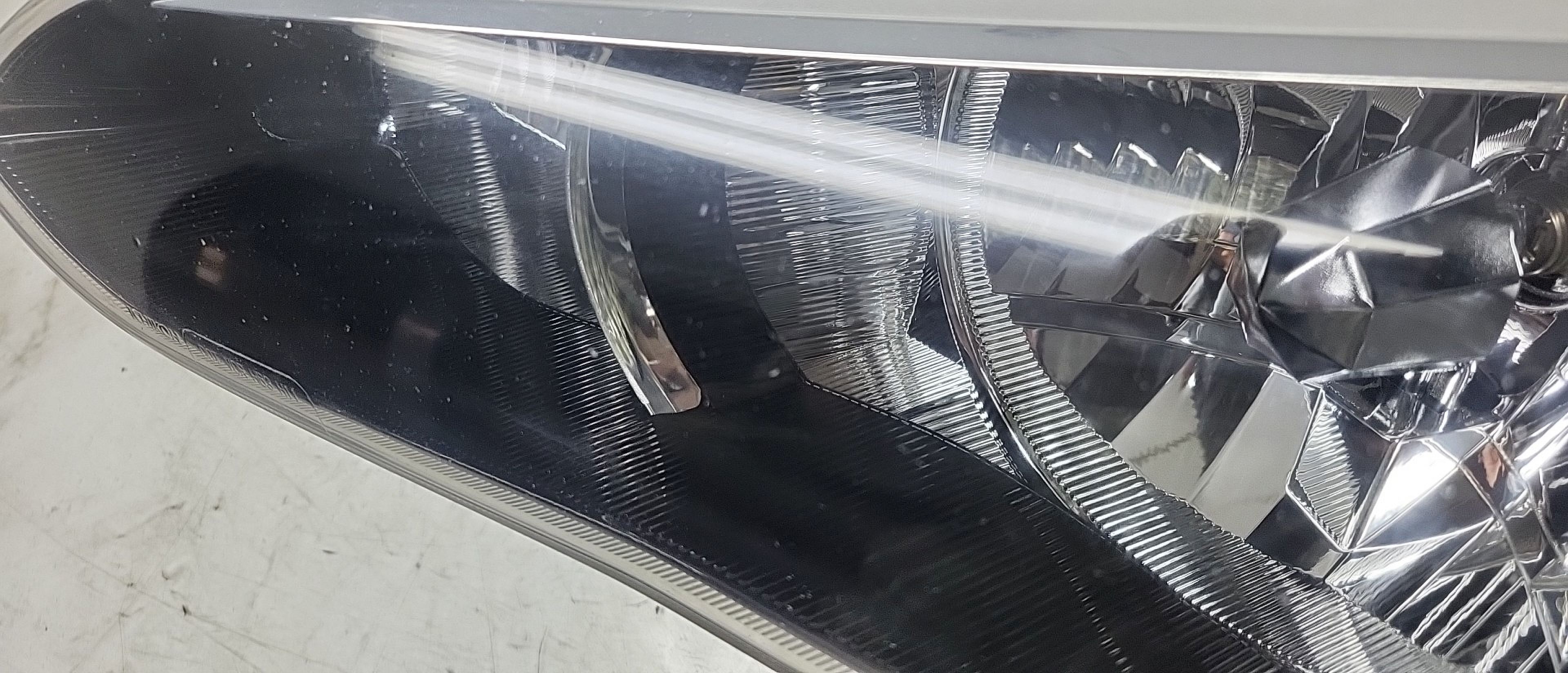 Pre-Owned 19 2019 Subaru XV Crosstrek Driver LH Head Light Lamp OEM (Good)