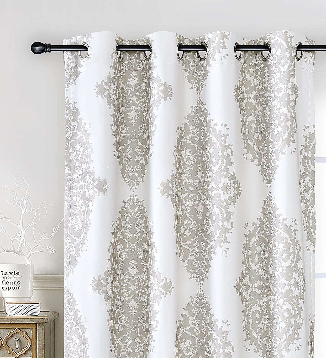 DriftAway Asher Medallion European Floral Energy Saving Thermal Insulated Blackout Lined Window Curtain for Living Room Bedroom, 2 Panels, 52