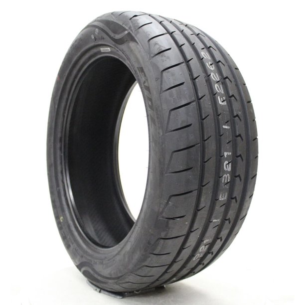 Federal Evoluzion ST-1 255/35ZR18 Tire