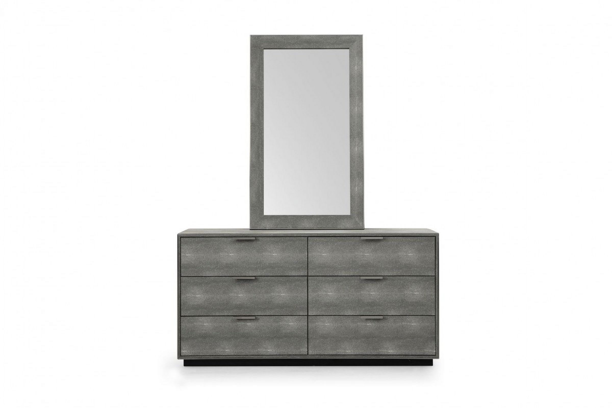 HomeRoots 490821 30.5 x 59 x 19 in. Gray Solid & Manufactured Wood Six Drawers Double Dresser