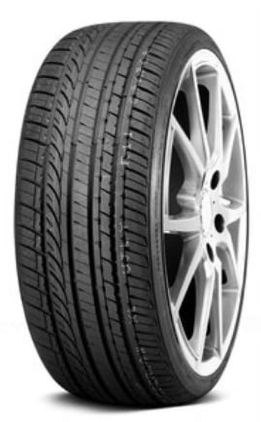Lionhart LH-STR 205/75R15 107/102L D Tire