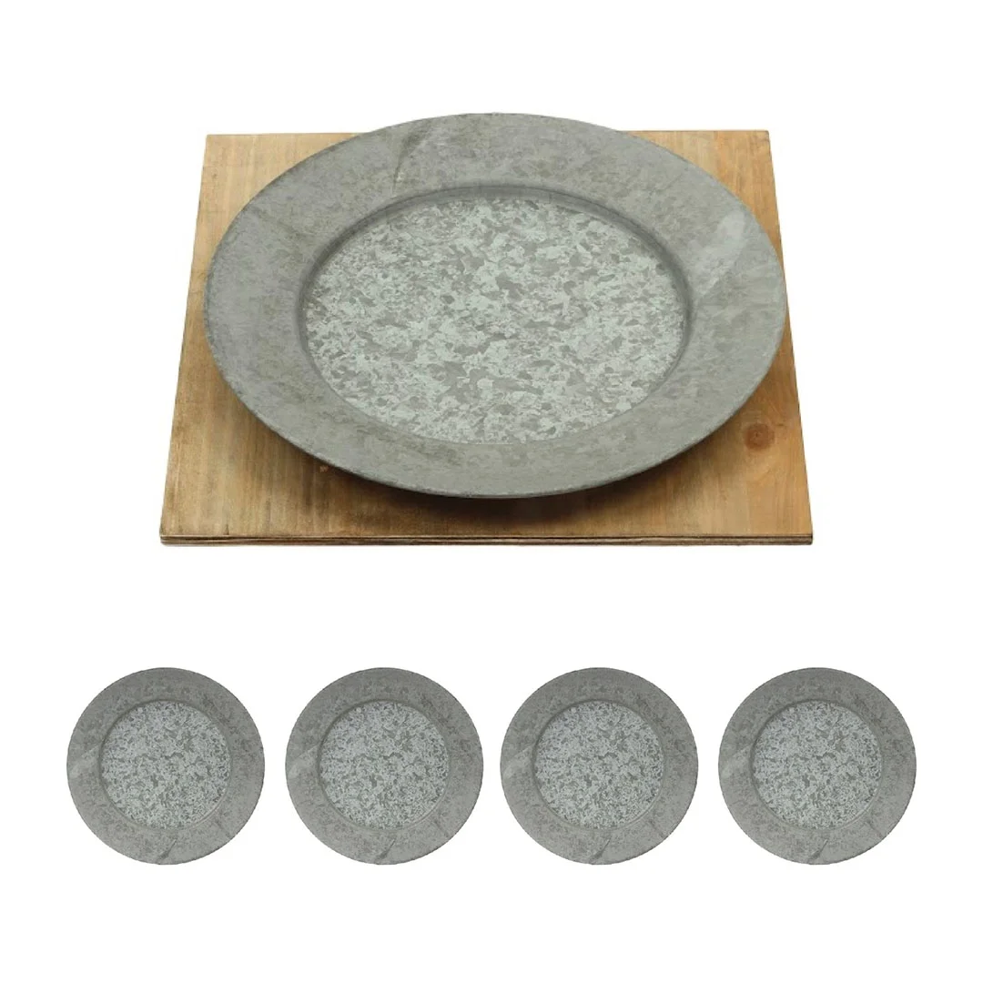 Koyal Wholesale Galvanized Metal Charger Plates, Set of 4, Modern Industrial Wedding Decor, Farmhouse Rustic Table Dcor