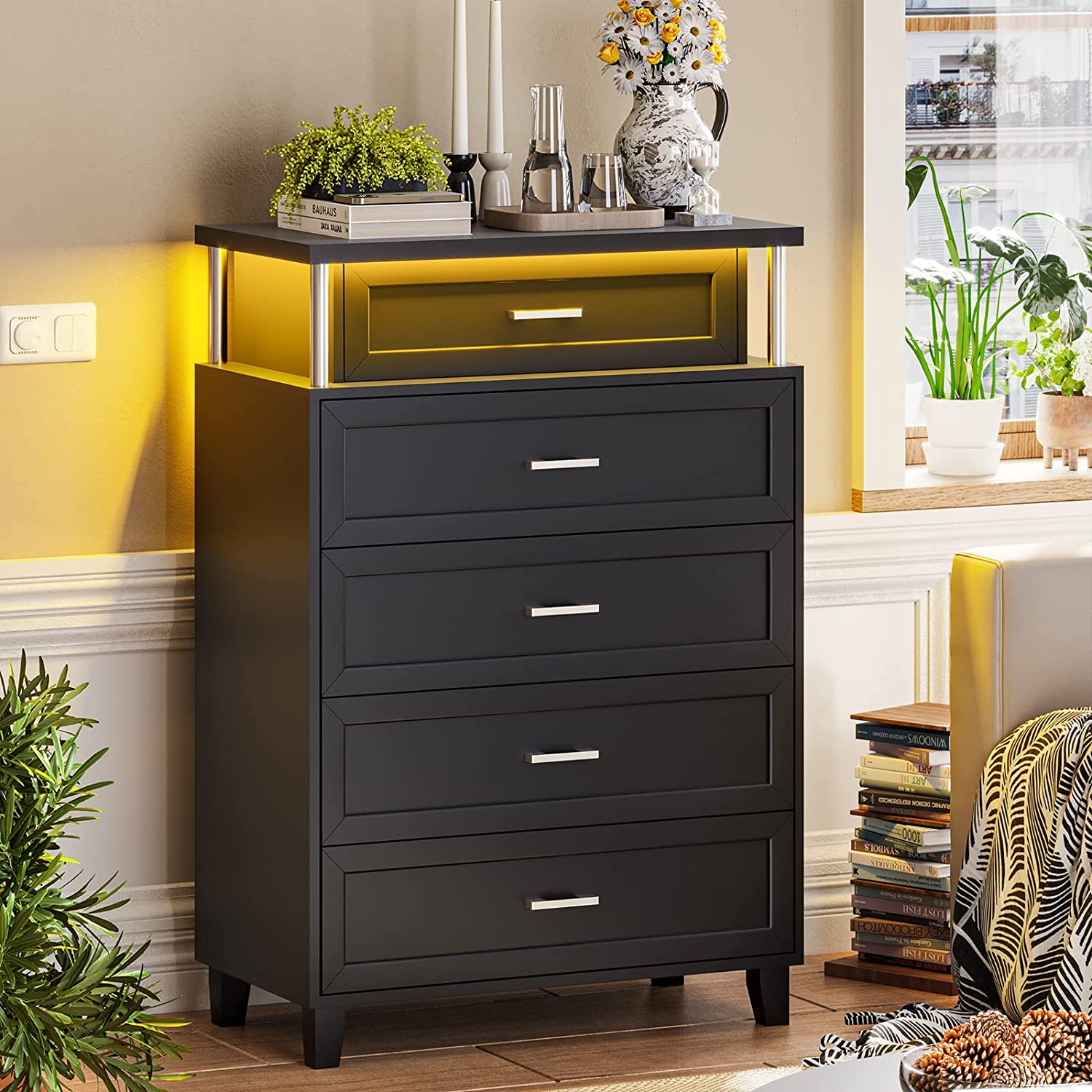 5 Drawers Dresser for Bedroom,Black Tall Chest of Drawers with LED Light, Wood Storage Cabinet for Bedroom Living Room