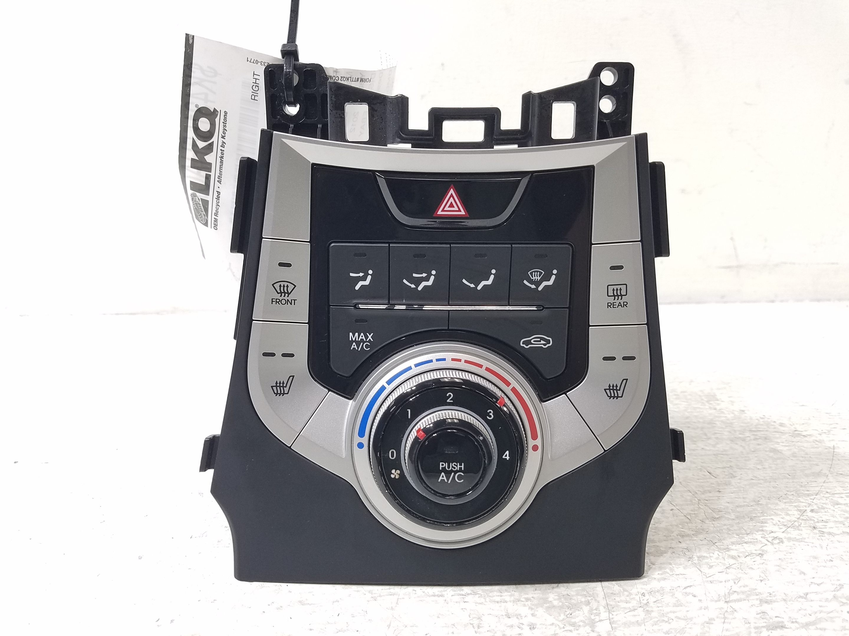 Pre-Owned 2011-2012 Hyundai Elantra A/C Heat Temperature Control Knobs OEM LKQ (Good)