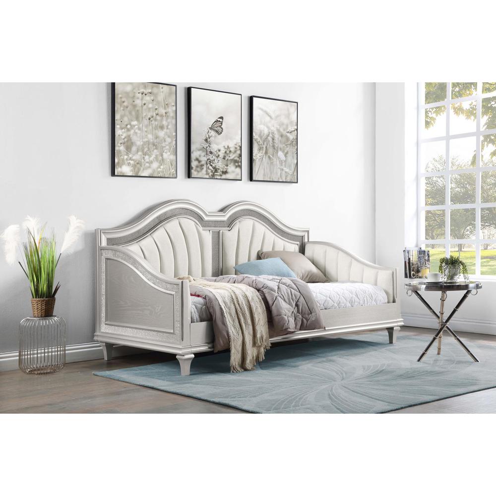 Coaster Evangeline Chenille Upholstered Twin Daybed in Silver Oak and Ivory