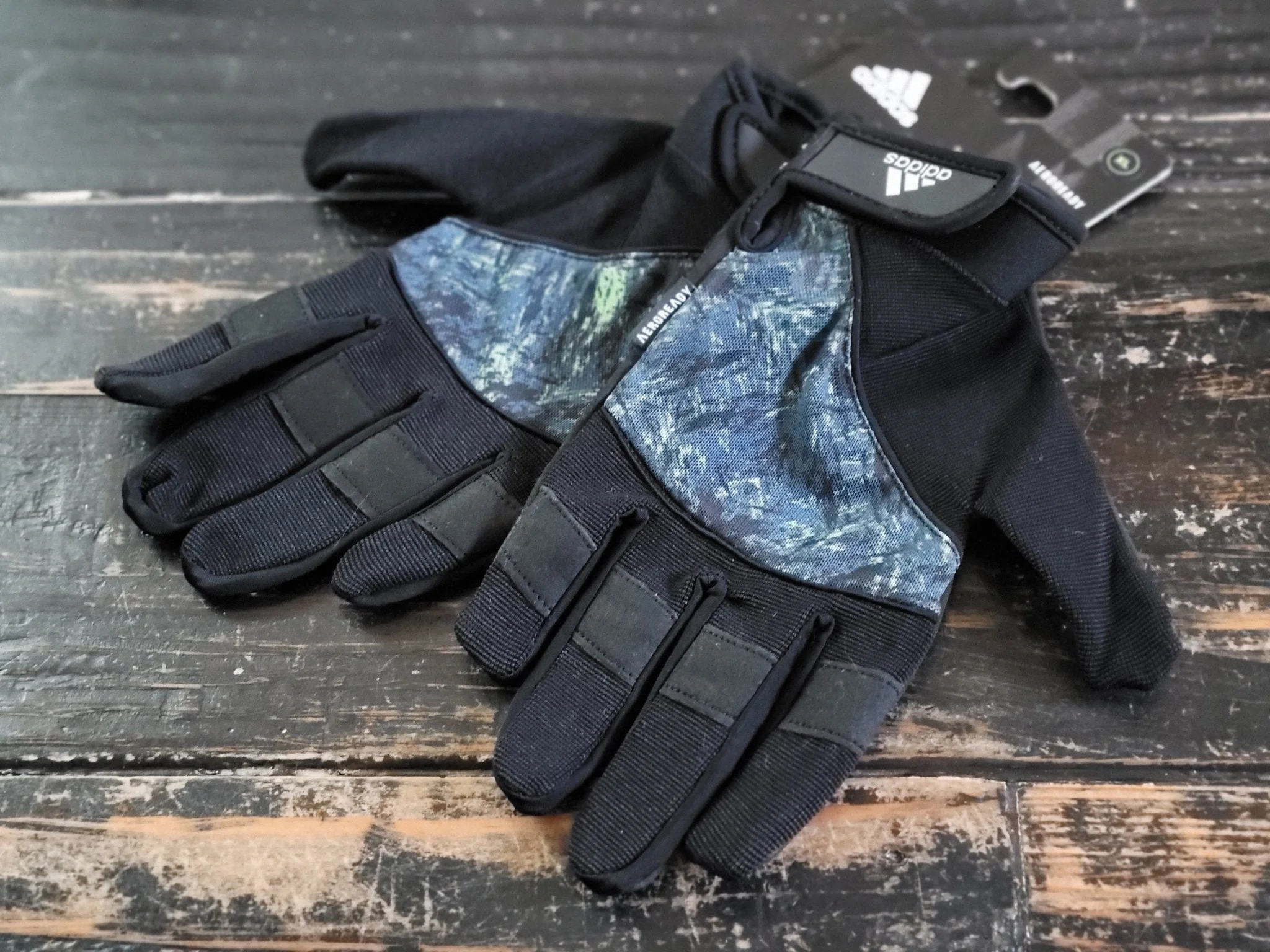 Adidas AeroReady Training Black/Shear Blue Workout Gym Grip Performance Gloves A