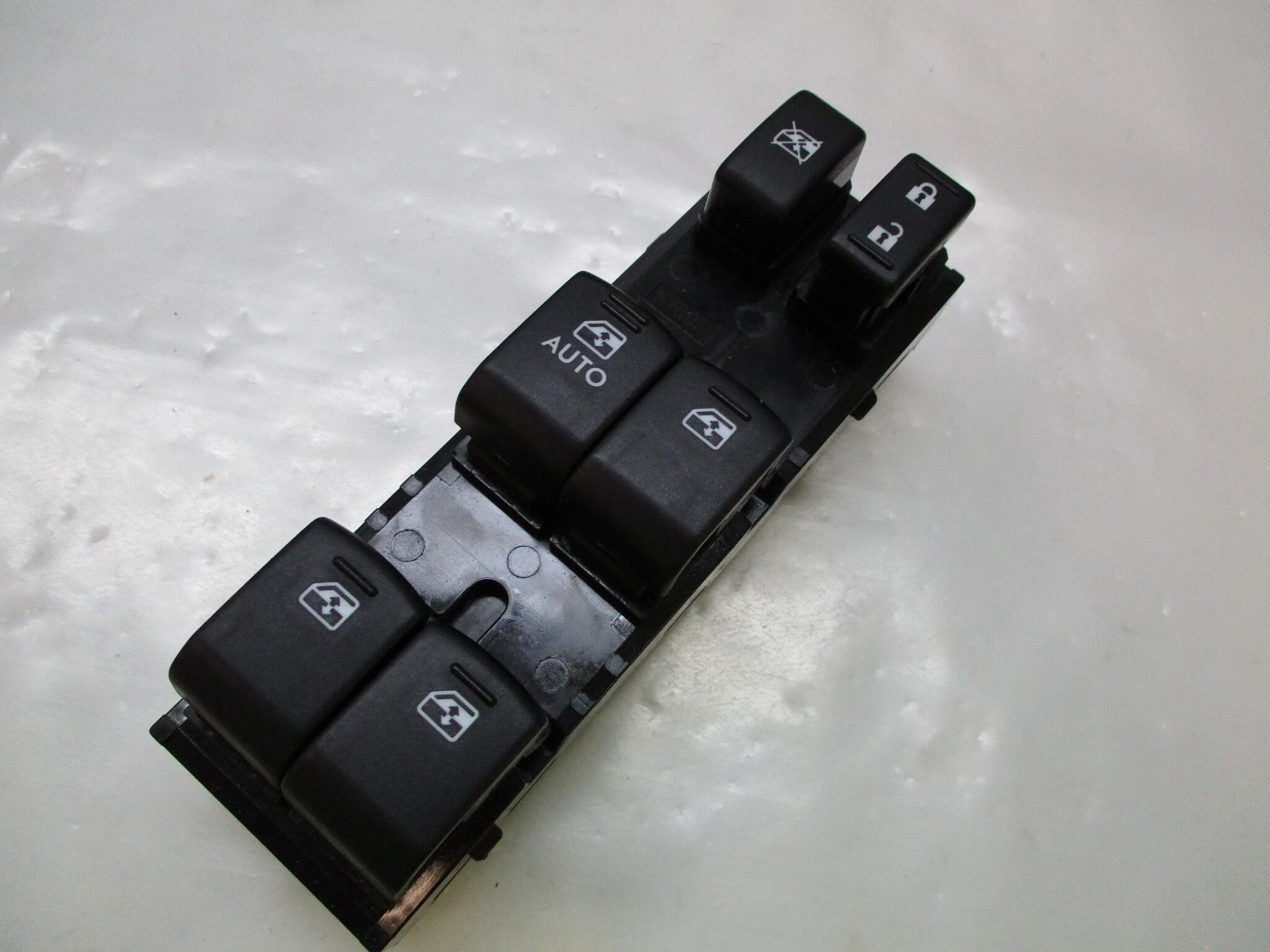 Pre-Owned 14 15 16 Subaru Forester Master Power Window Switch OEM SG010 LKQ (Good)