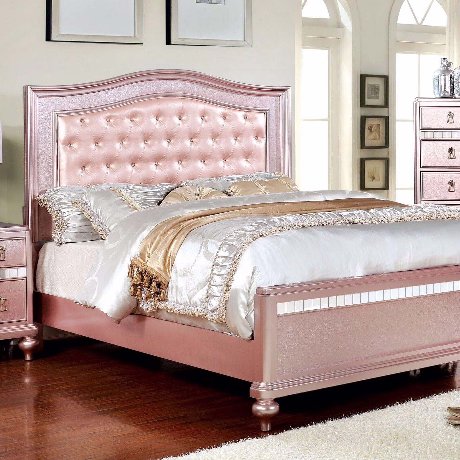 Twin Size Bed And 2x Nightstands 3pc Set Bedroom Furniture Acrylic Buttons Tufted Pale Pink Leatherette HB Rose Gold