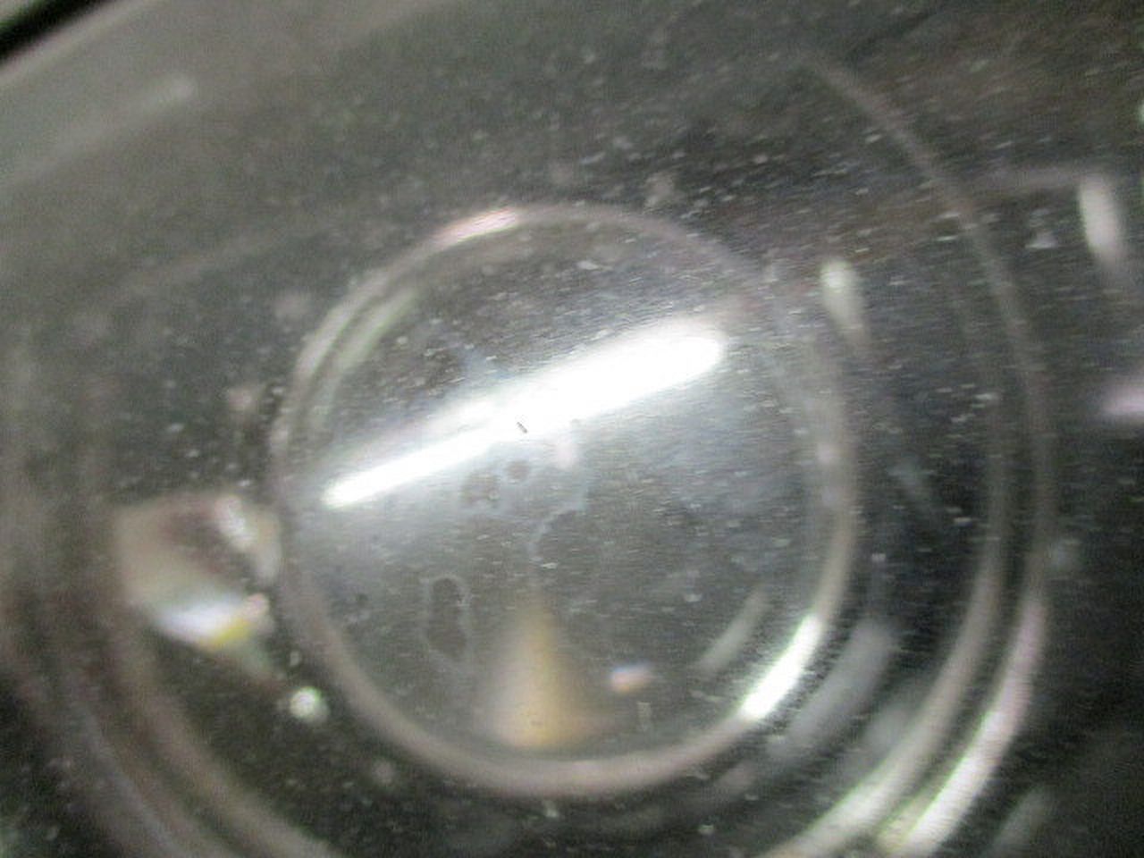 Pre-Owned 2001 BMW 330i Passenger RH Head Light Lamp OEM (Good)