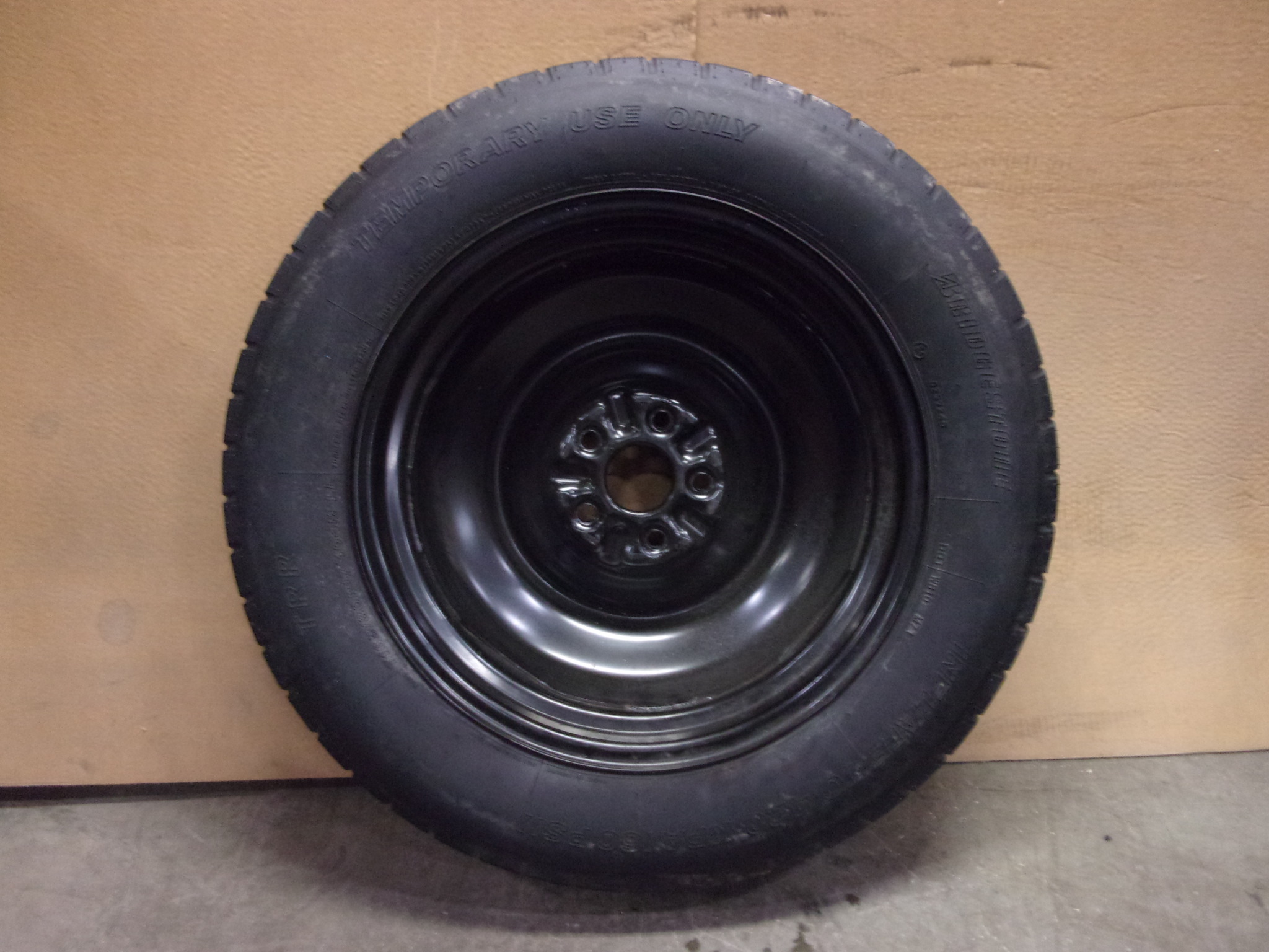 Pre-Owned 2007-2015 Lincoln MKX 17x4-1/2 Steel Wheel T165/80R17 Compact Spare Tire OEM (Good)