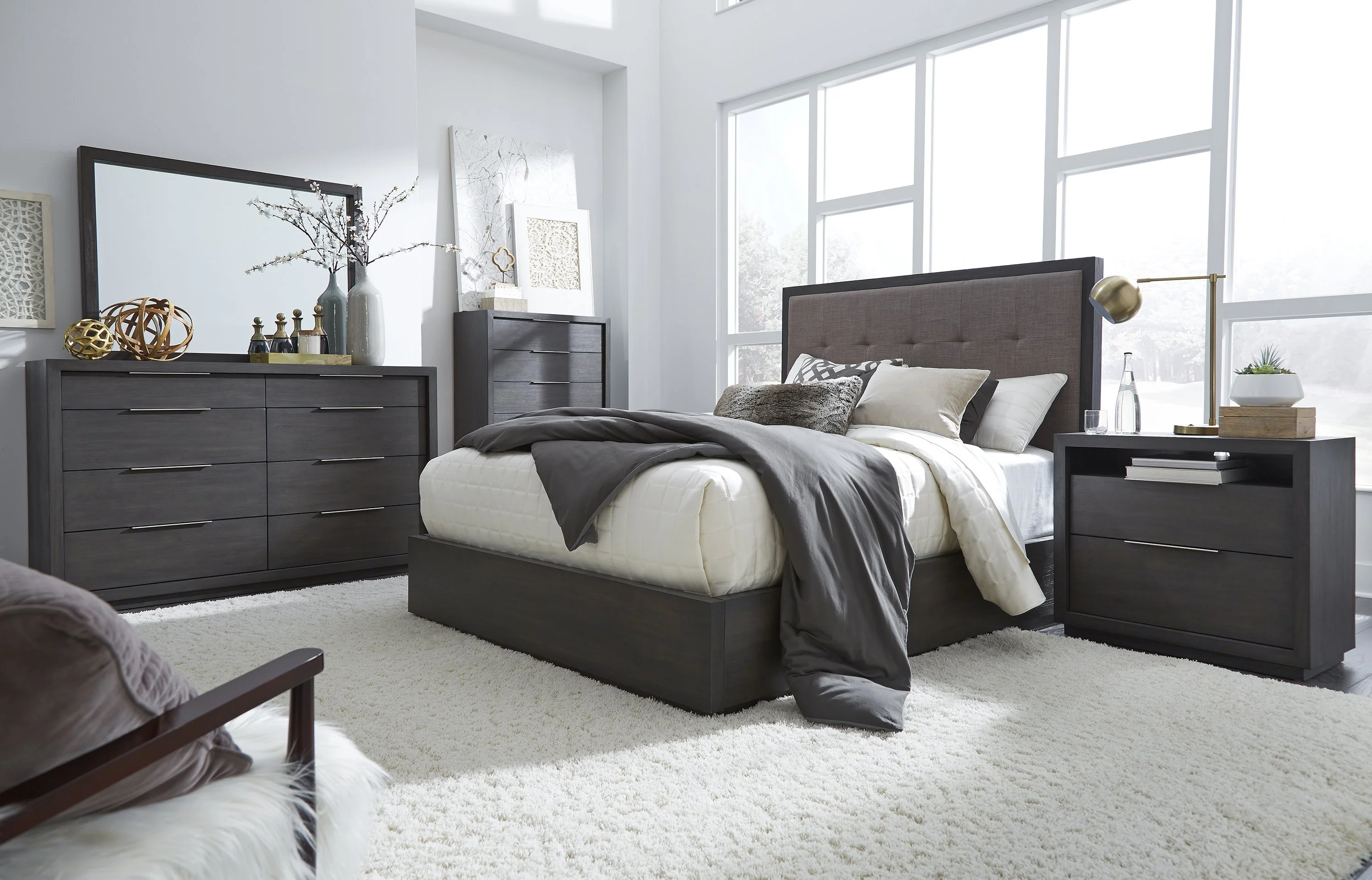 Outbound 6PC Cal King Storage Bed, 2 Nightstand, Dresser, Mirror & Chest Set in Weathered Grey