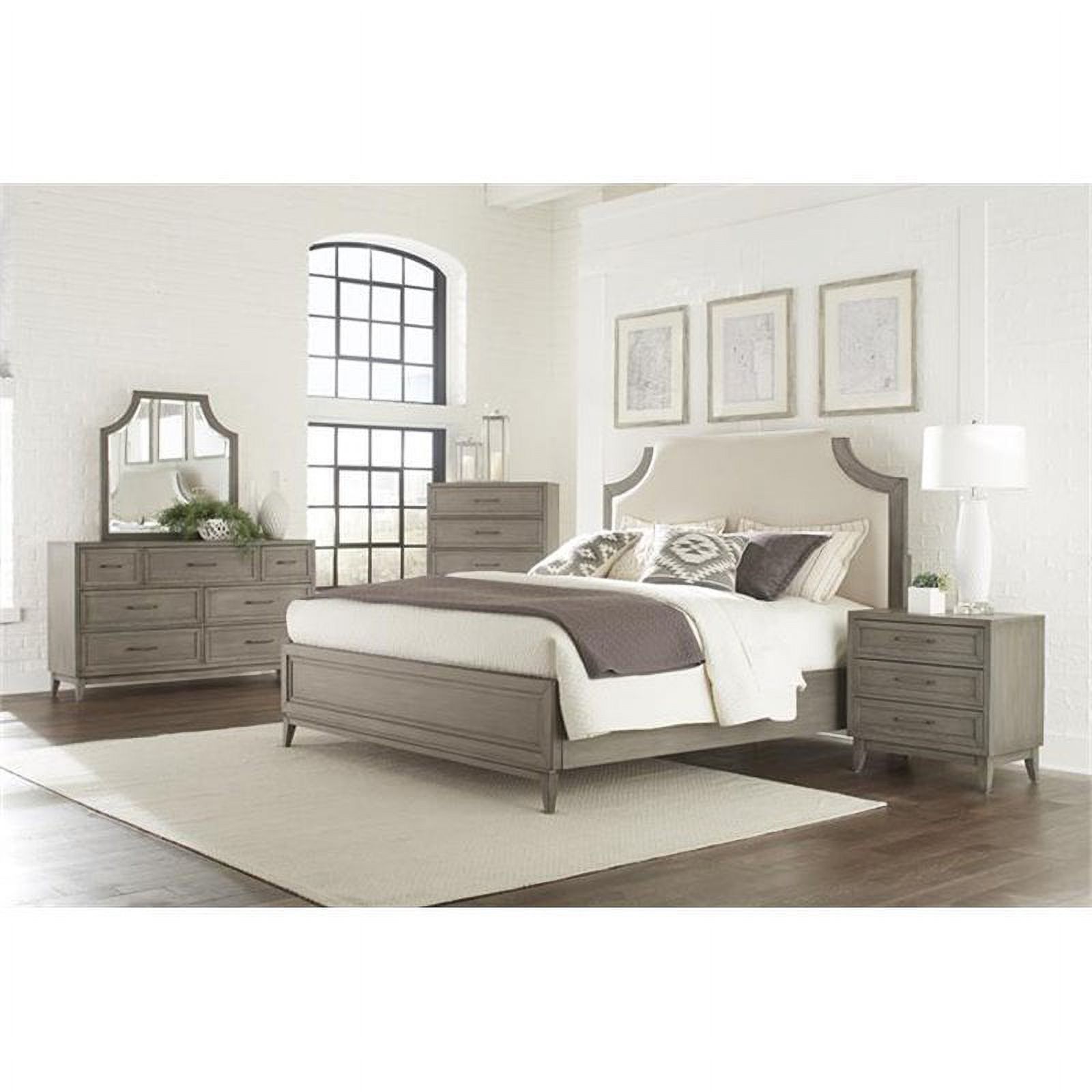 Riverside Furniture Vogue Upholstered Queen Panel Bed