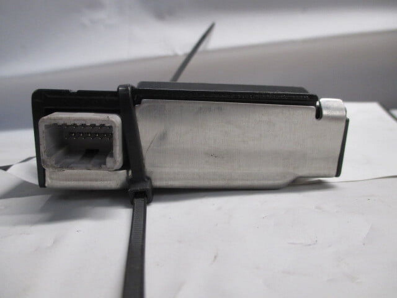 Pre-Owned 2018 2019 2020 Toyota Sienna Front Camera Windshield Mount OEM (Good)