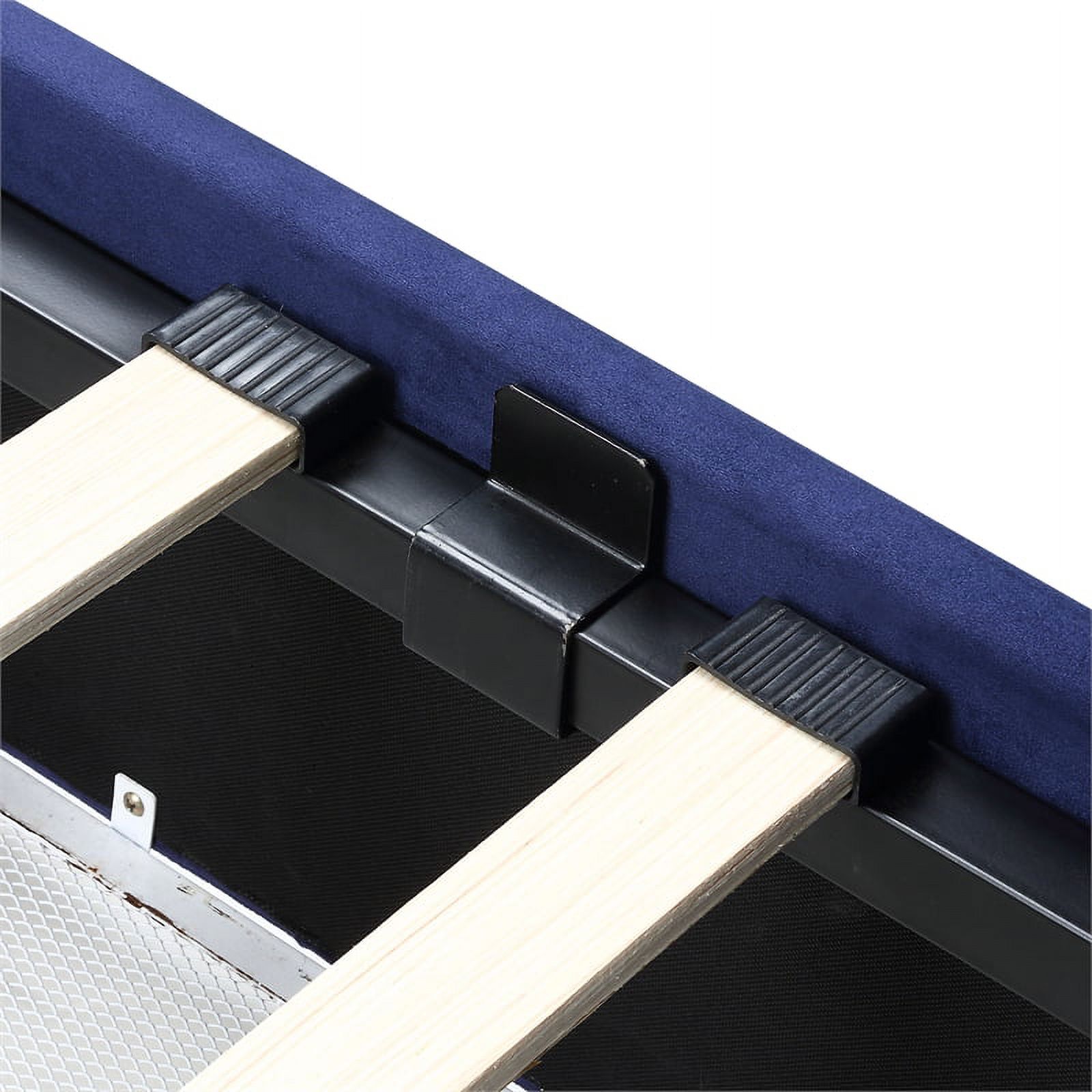 Furniture of America Harper Fabric Upholstered Queen Bed with 4-Drawer in Navy