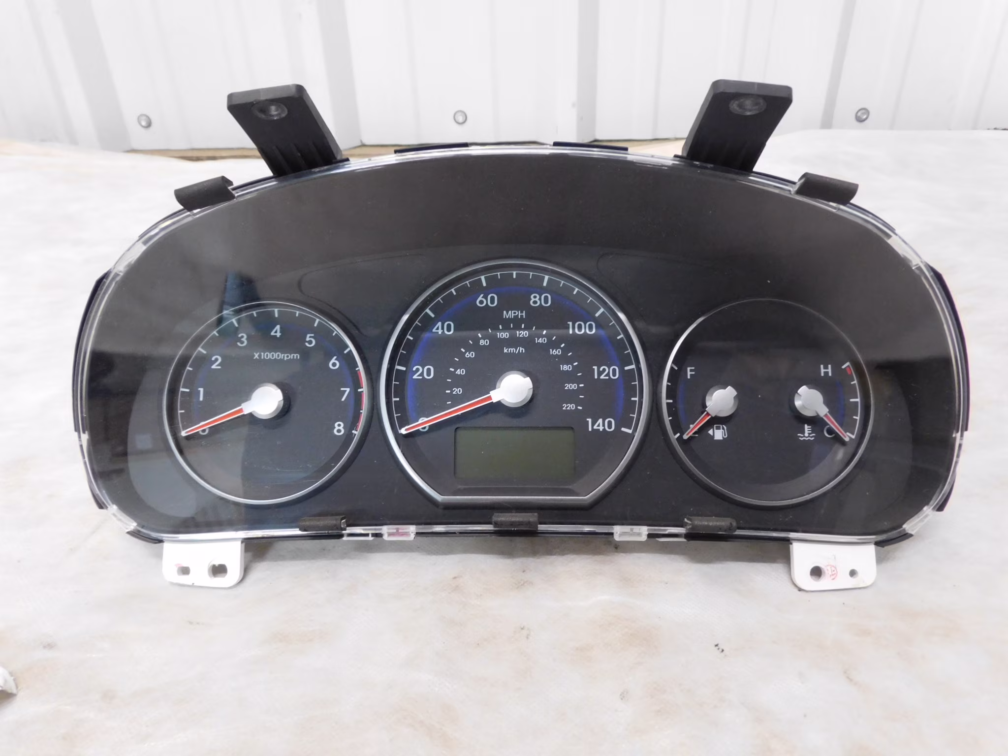 Pre-Owned 10 11 12 Hyundai Santa Fe Speedometer Speedo Cluster 43k Miles OEM LKQ (Good)