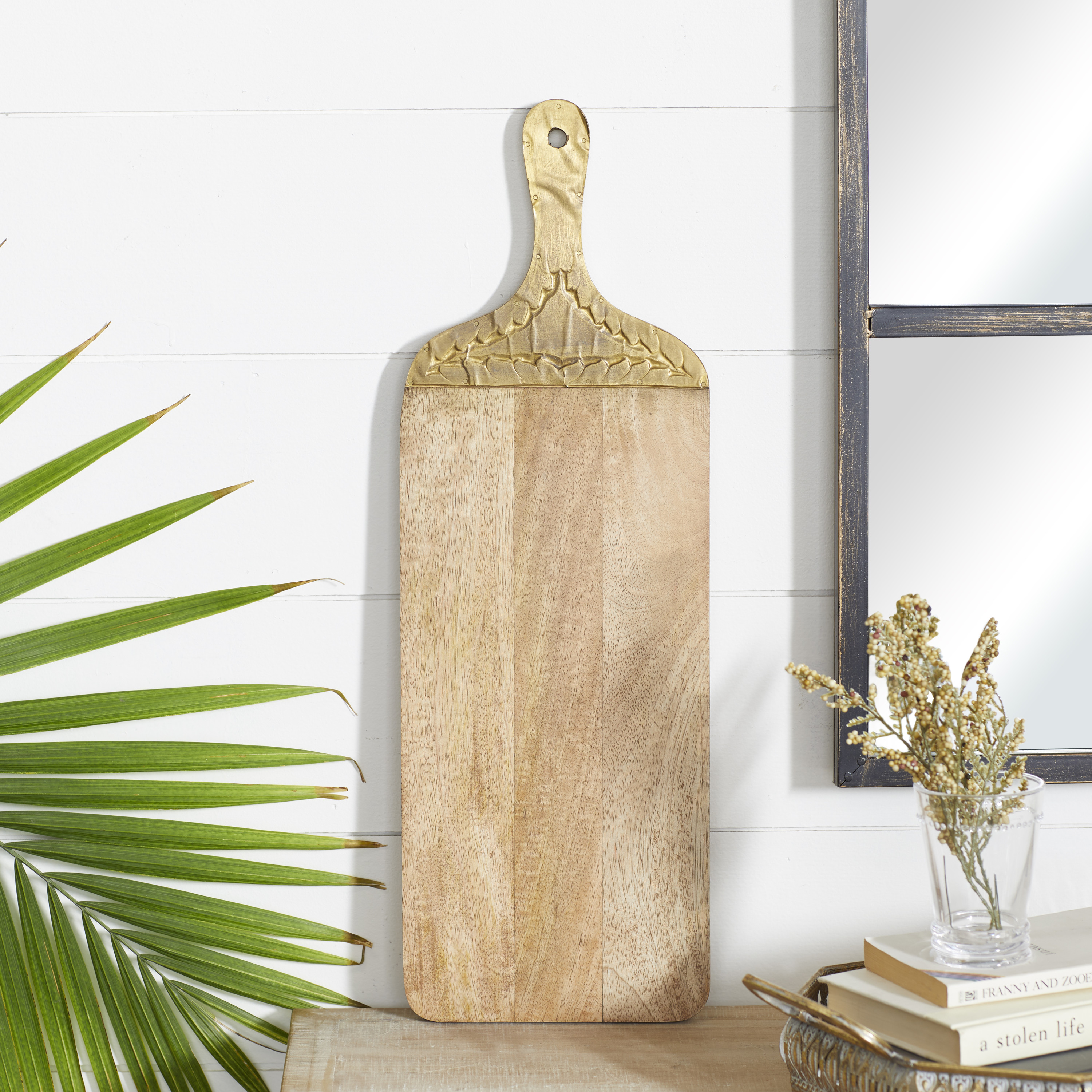 DecMode  Brown Mango Wood Cutting Board with Gold Accents