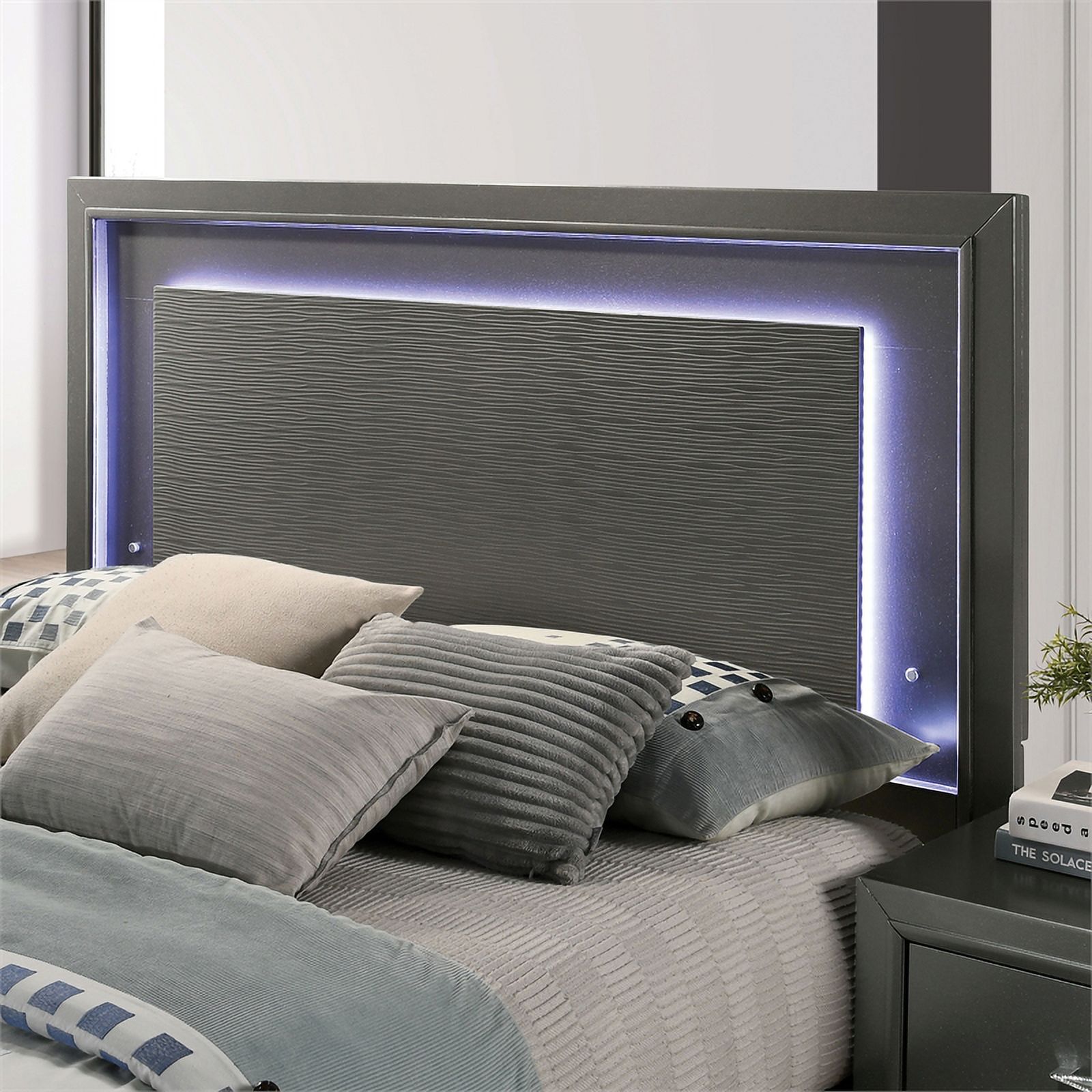 FOA Santi 5pc Gray Wood Bedroom Set - Full + 2 Nightstands + Dresser + Mirror