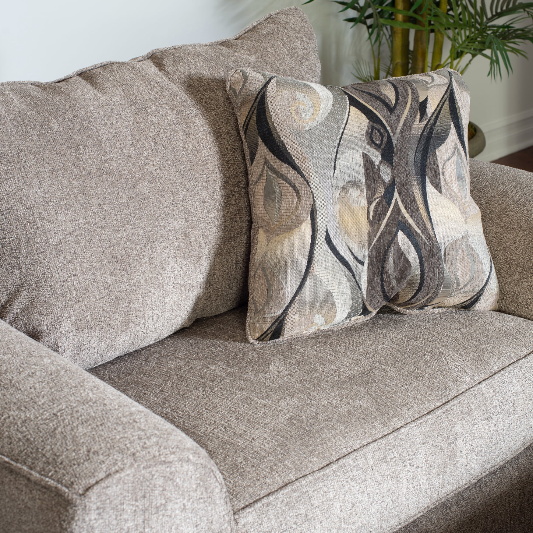 Roundhill Furniture Camero Fabric Pillowback Accent Chair