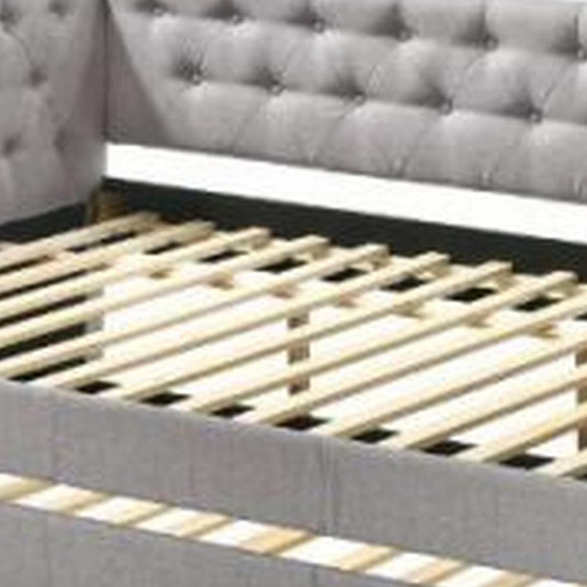 Full Daybed with Chesterfield Style and Button Tufting, Gray