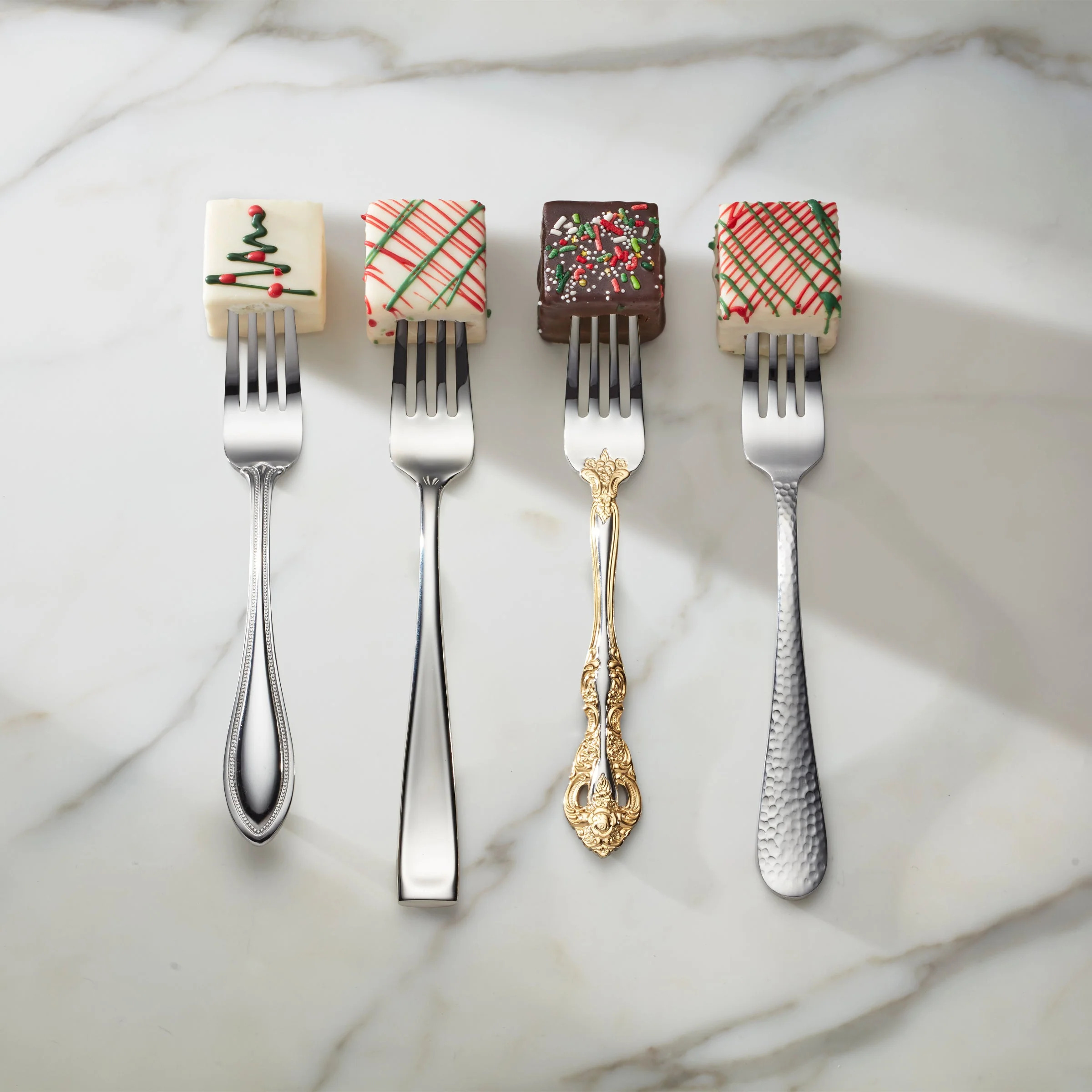 Oneida Tibet 45-Piece Flatware Set