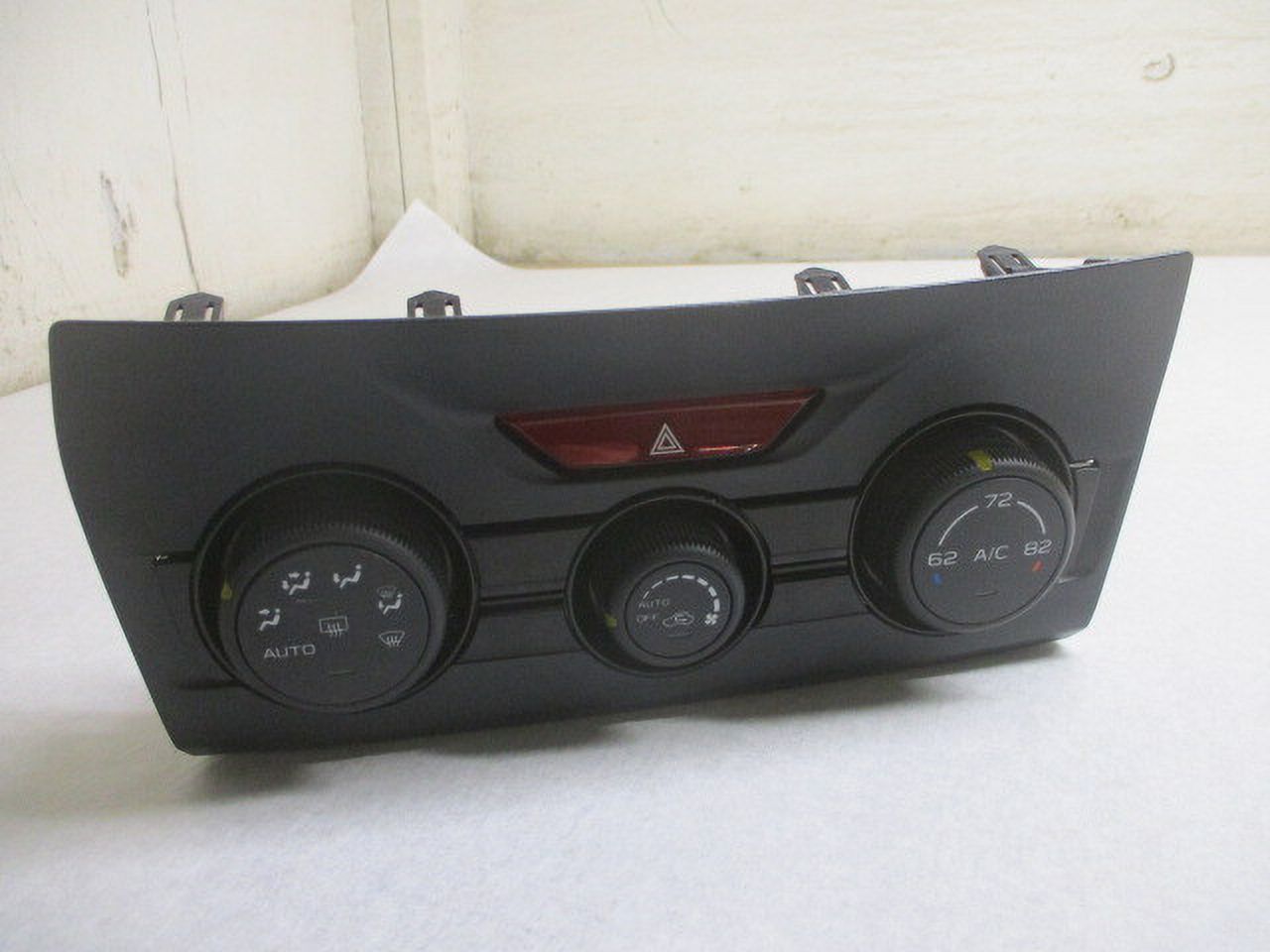 Pre-Owned 19 20 21 Subaru Forester Automatic Climate AC Heater Temperature Control OEM LKQ (Good)