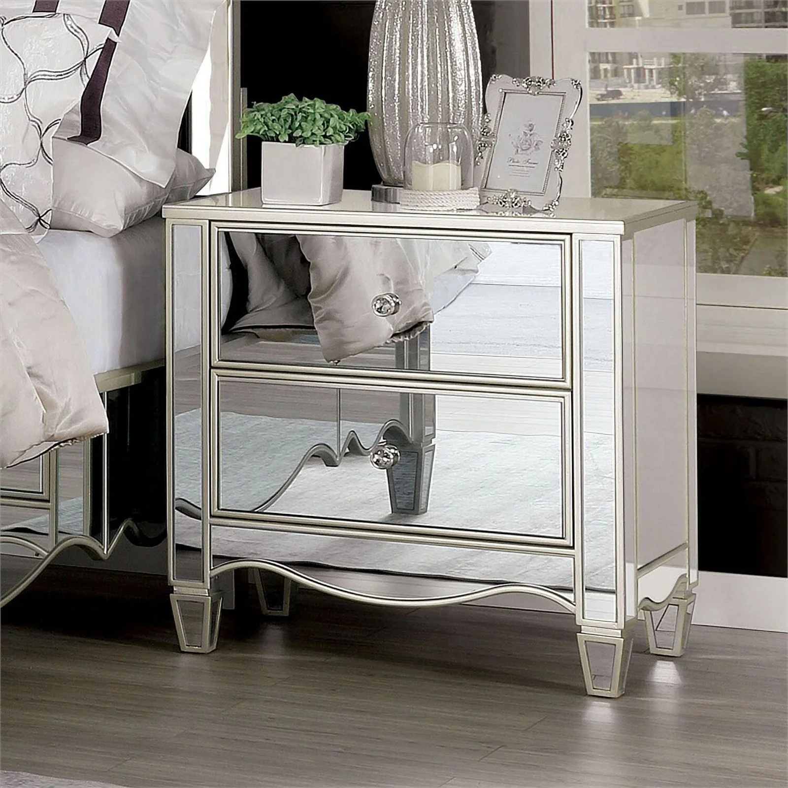 FOA Gavvi Glam 3-Piece Silver Wood Bedroom Set - Cal King + Nightstand + Dresser