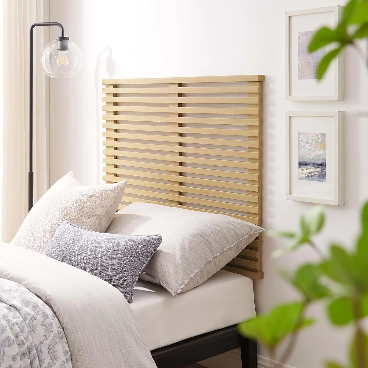 Render -Century Modern Wall-Mount Headboard In Oak