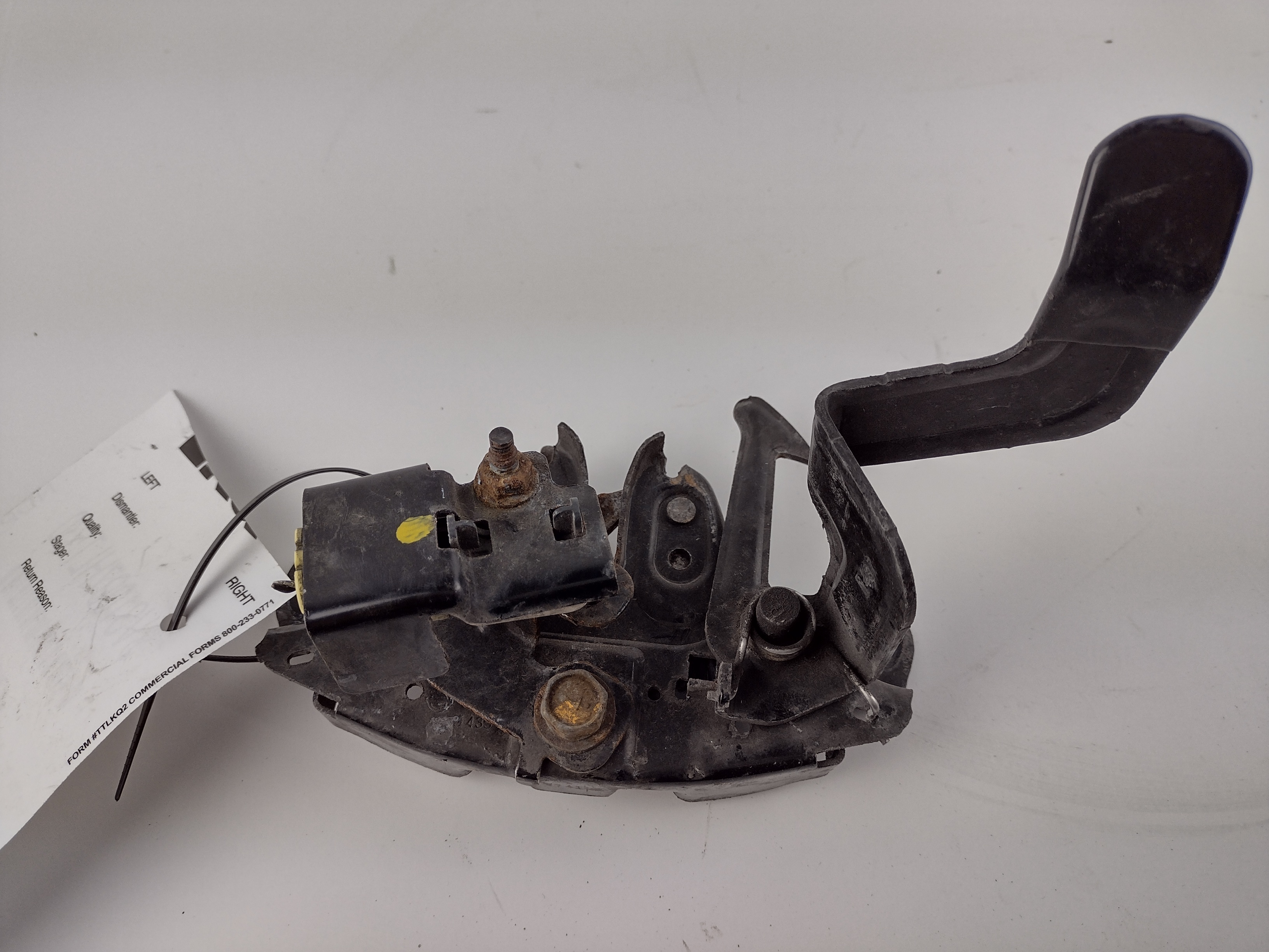 Pre-Owned 14 15 16 17 Nissan Juke Hood Latch Assembly OEM (Good)