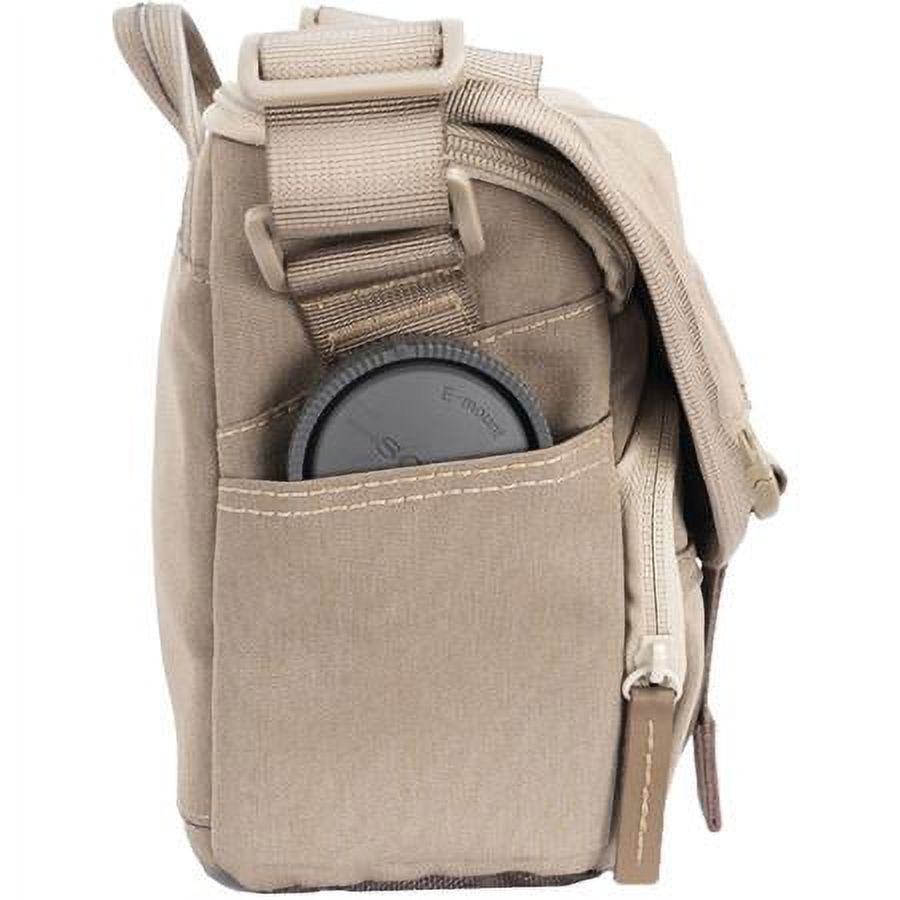 VEO RANGE 21M Small Messenger Camera Bag, Fits Mirrorless/CSC/Hybrid Camera, Beige Tan
