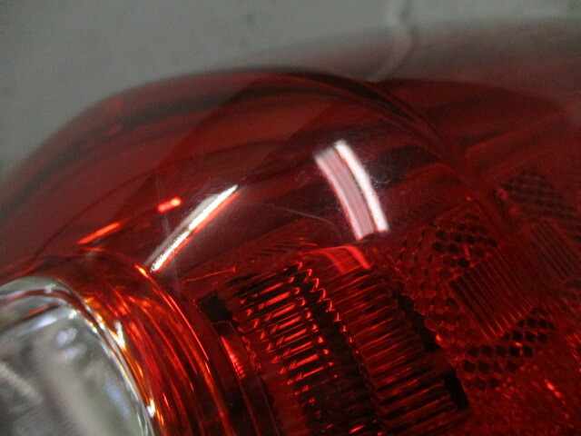 Pre-Owned 2014-2016 Subaru XV Crosstrek Passenger RH Tail Light Lamp OEM (Good)