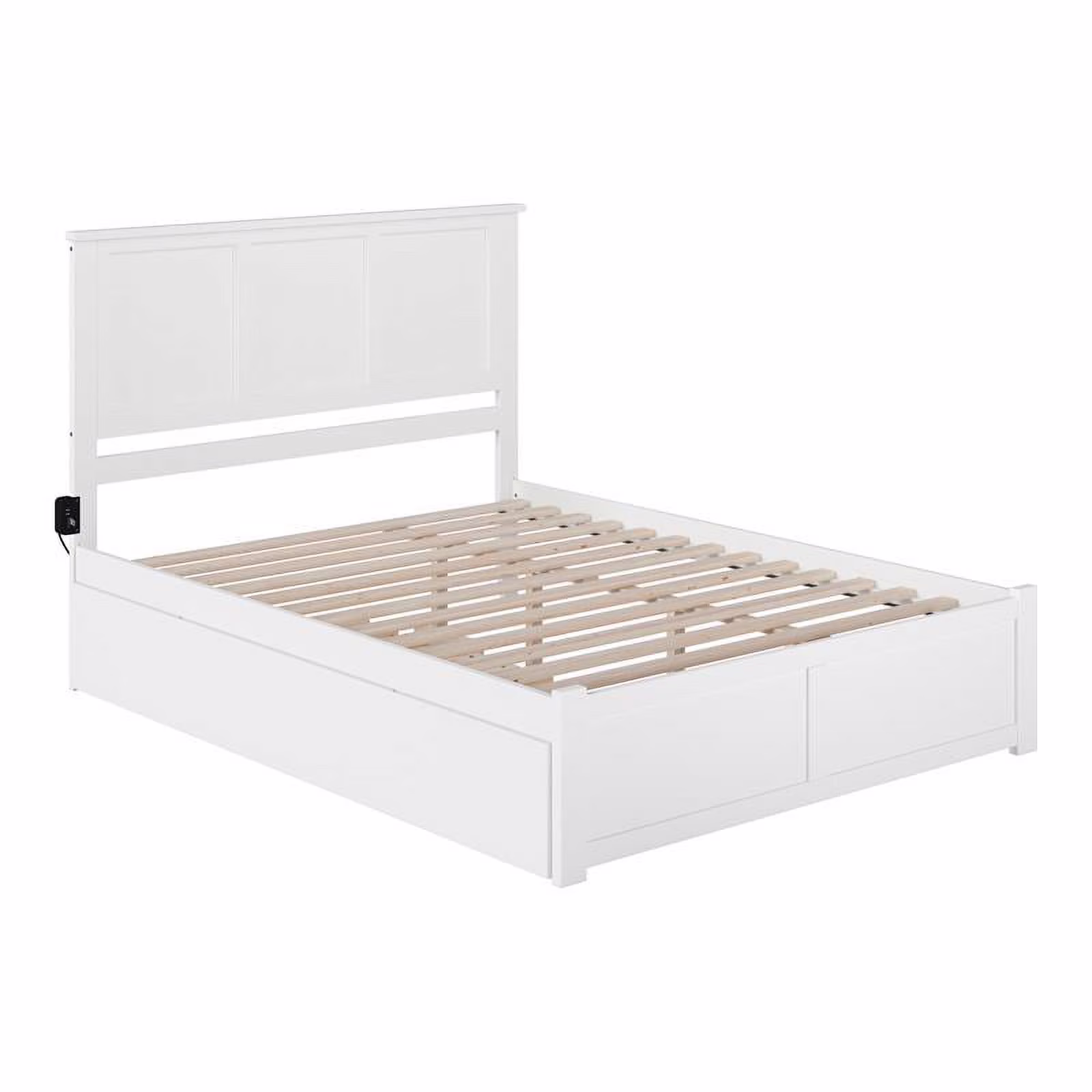 Pemberly Row Traditional Wood Queen Bed with Footboard/Trundle in White