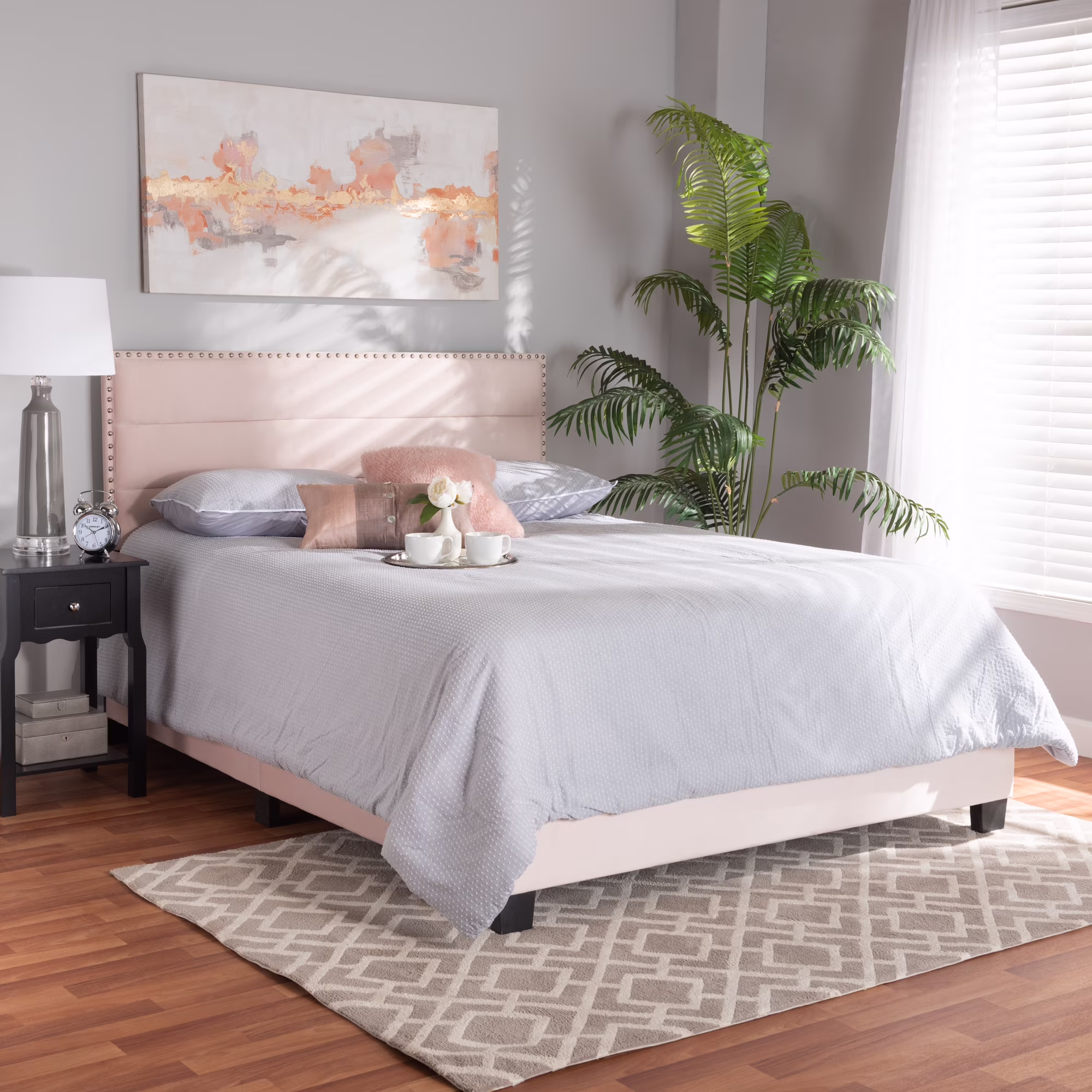 Baxton Studio Tamira Contemporary/Modern Velvet Tufted Panel Bed, Queen, Light Pink/Black