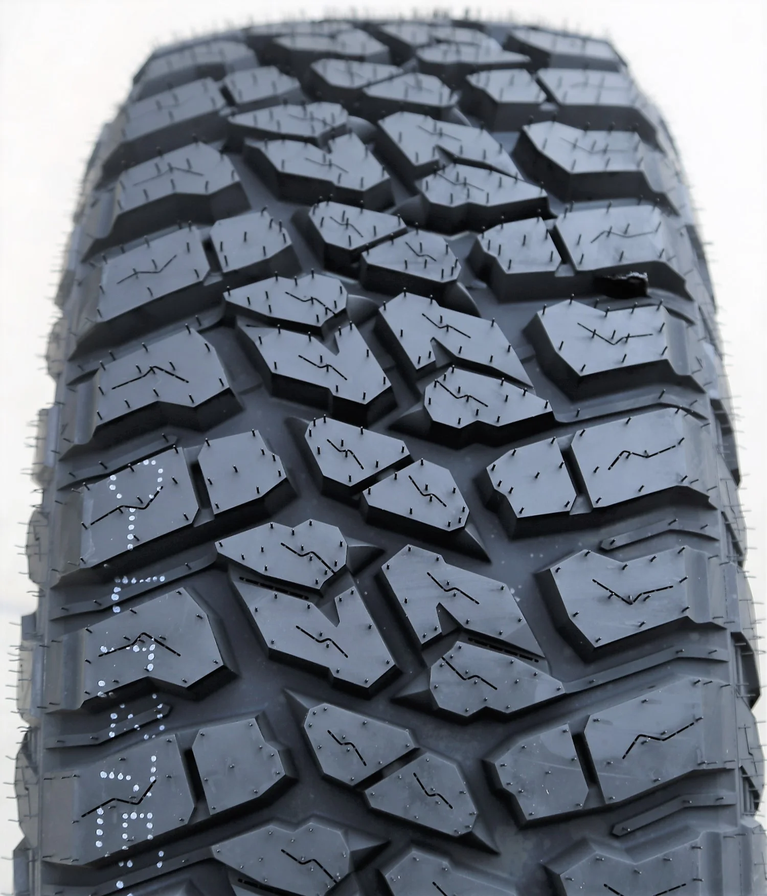 Tire Landspider Wildtraxx M/T LT 35X12.50R17 Load E 10 Ply MT Mud