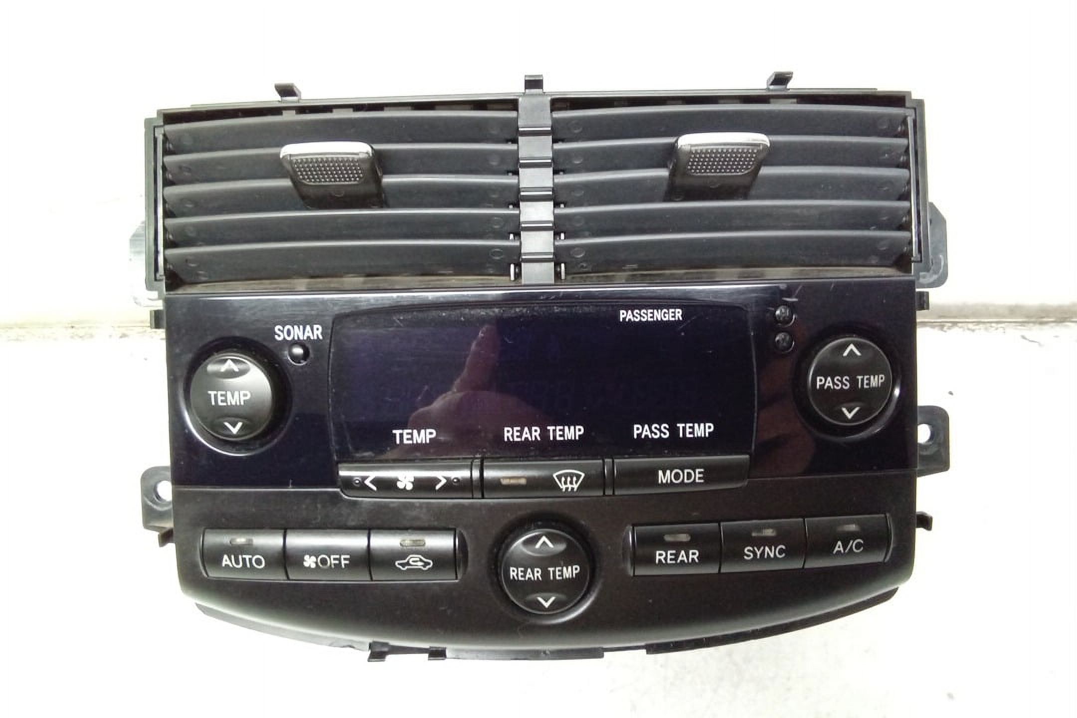 Pre-Owned 07 2007 Toyota Sienna Climate AC Heater Control OEM (Good)