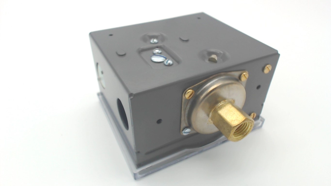 L404F1102 Honeywell 10-150#Spdt Snap Sw.#-Trol OEM L404F1102