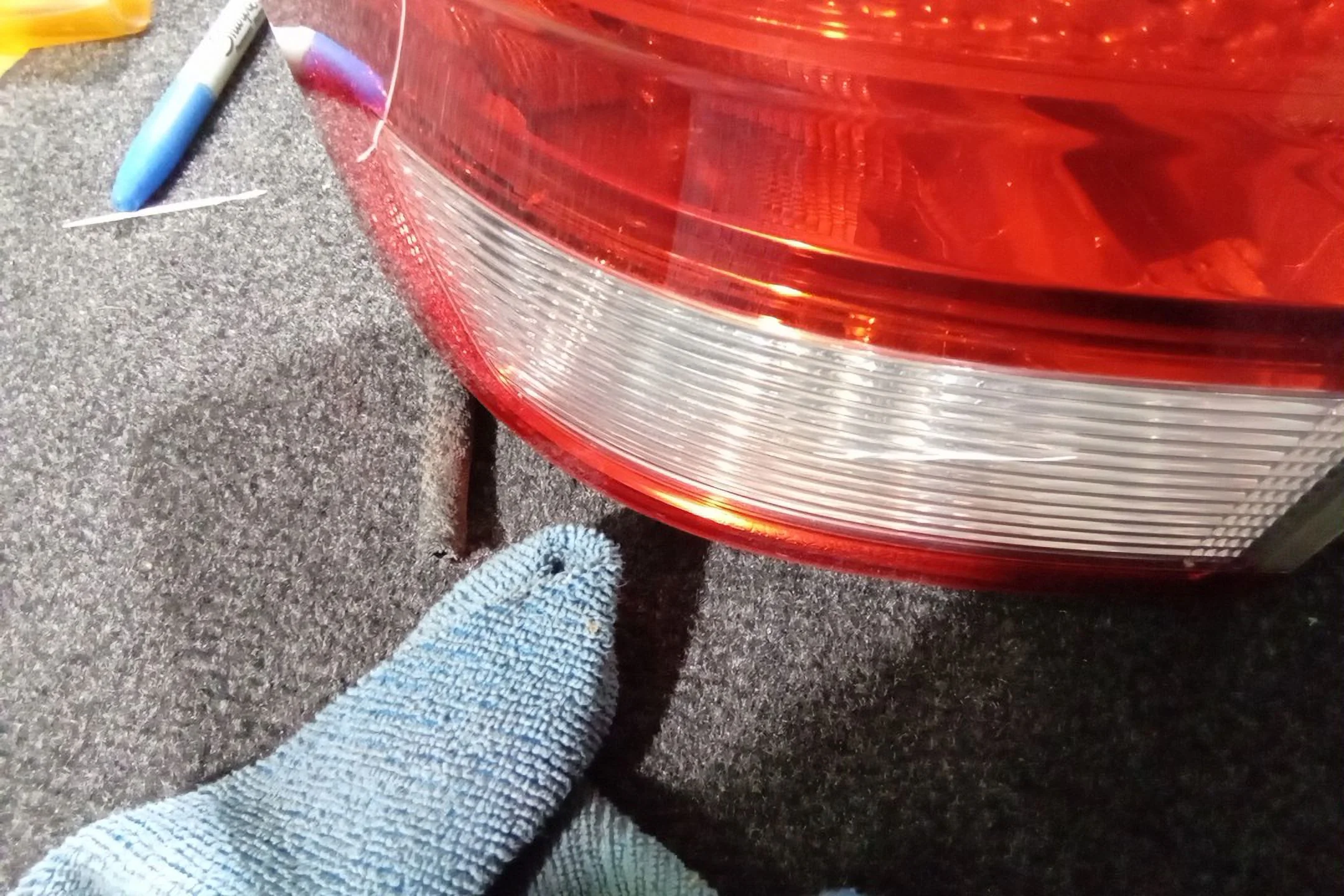 Pre-Owned 11 2011 Jeep Grand Cherokee Driver LH Tail Light Lamp OEM (Good)