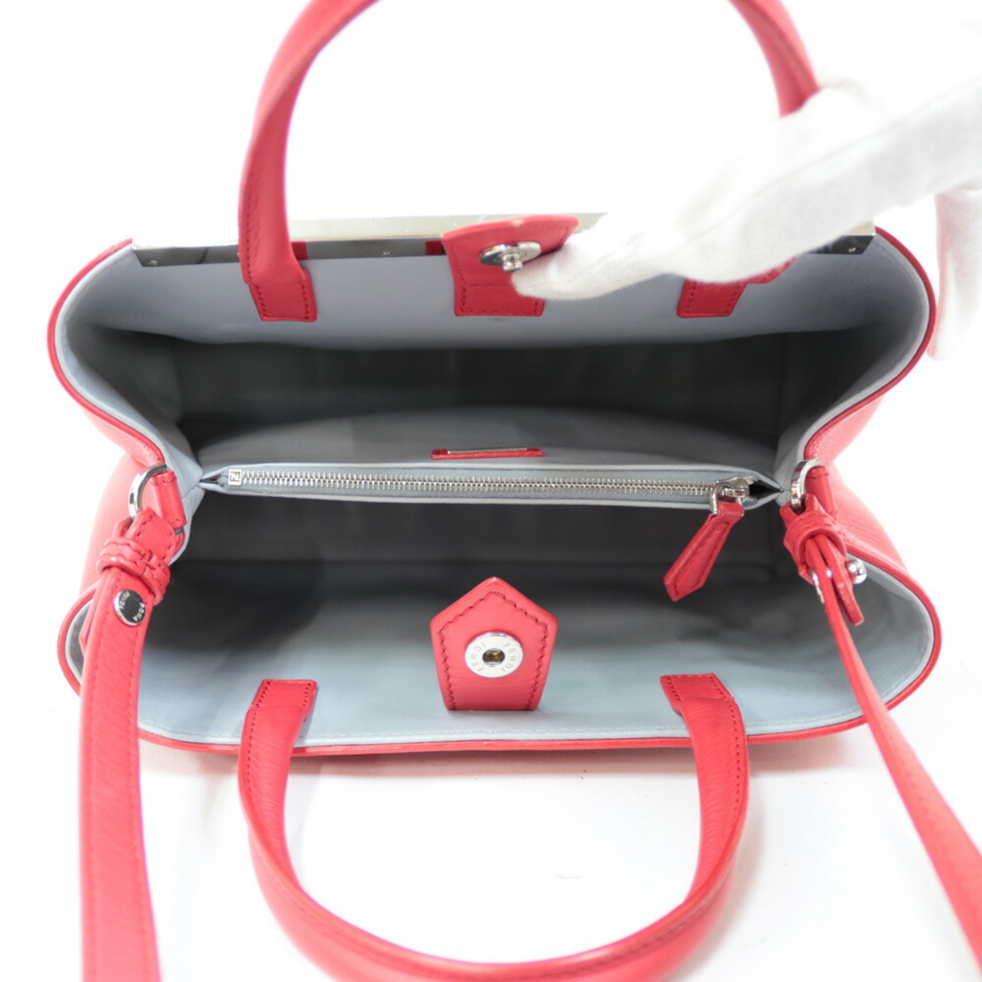 Pre-Owned FENDI Shoulder Bag Handbag Toujour Red Ladies (Fair)